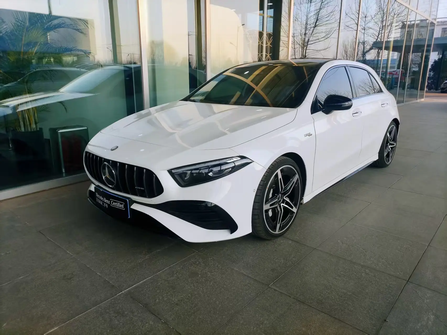 Mercedes-Benz A-Class AMG  из Китая
