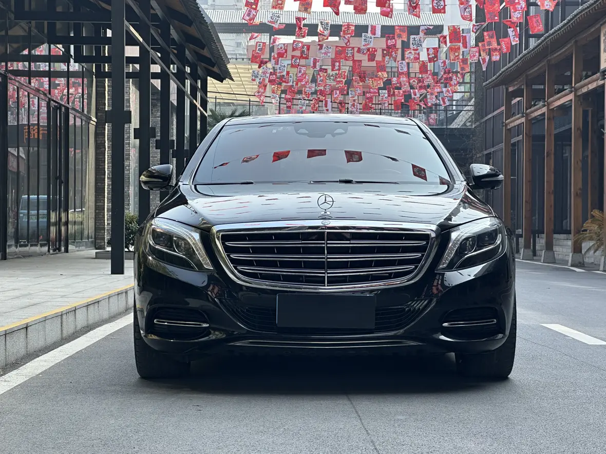 Mercedes-Benz Maybach S-Class  из Китая