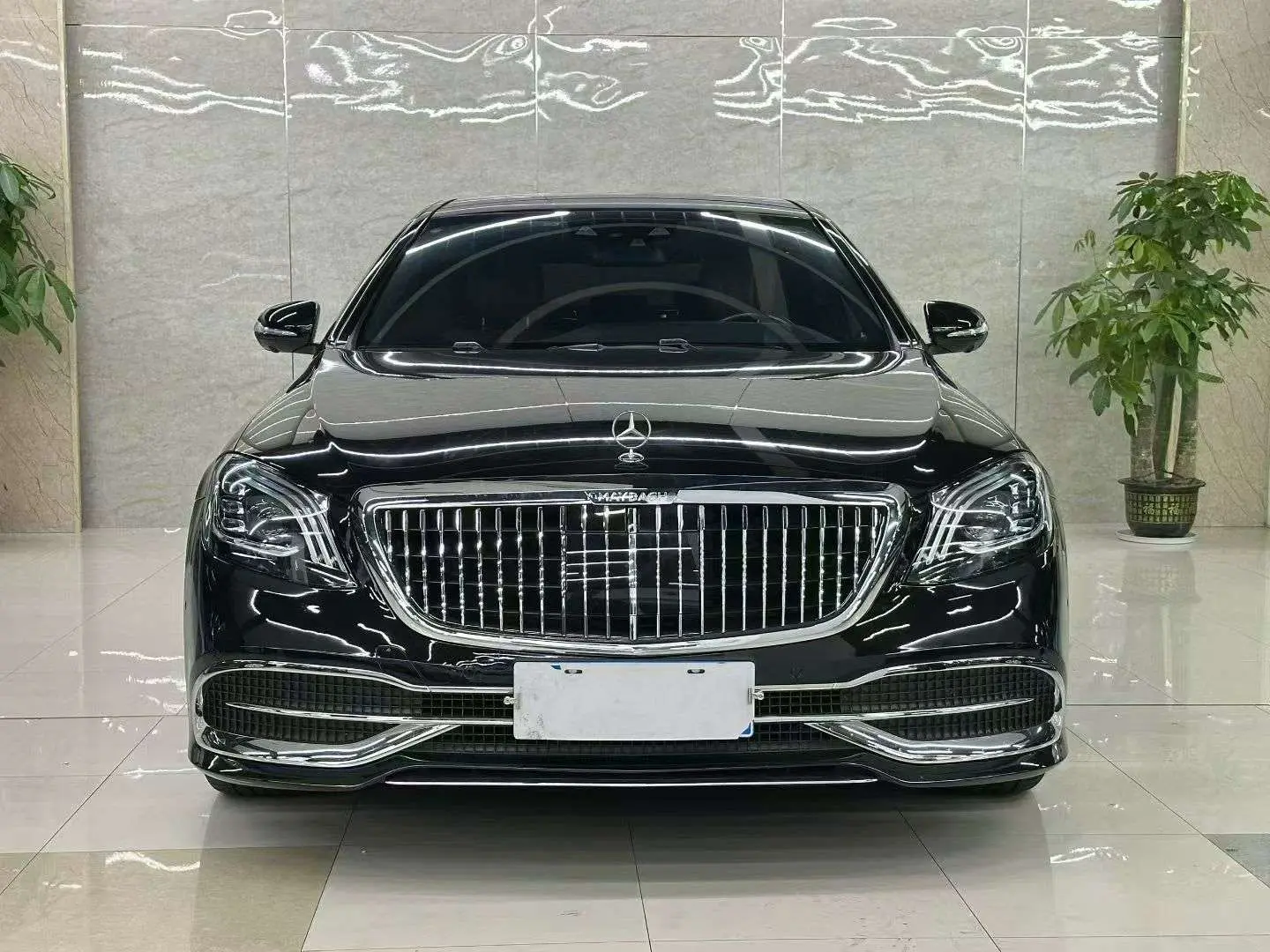 Mercedes-Benz Maybach S-Class  из Китая