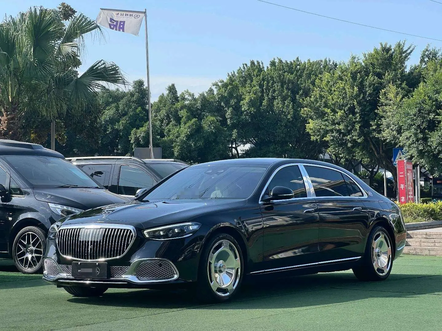 Mercedes-Benz Maybach S-Class