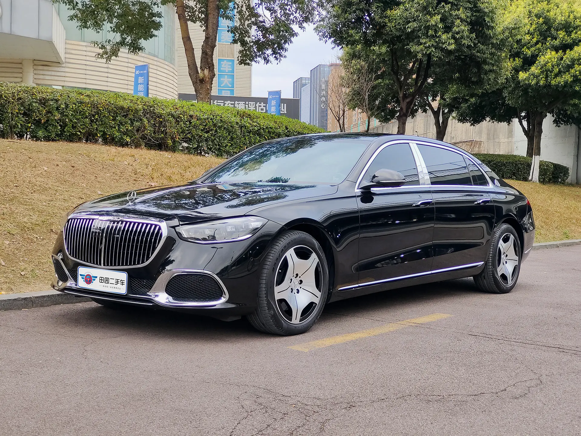 Mercedes-Benz Maybach S-Class