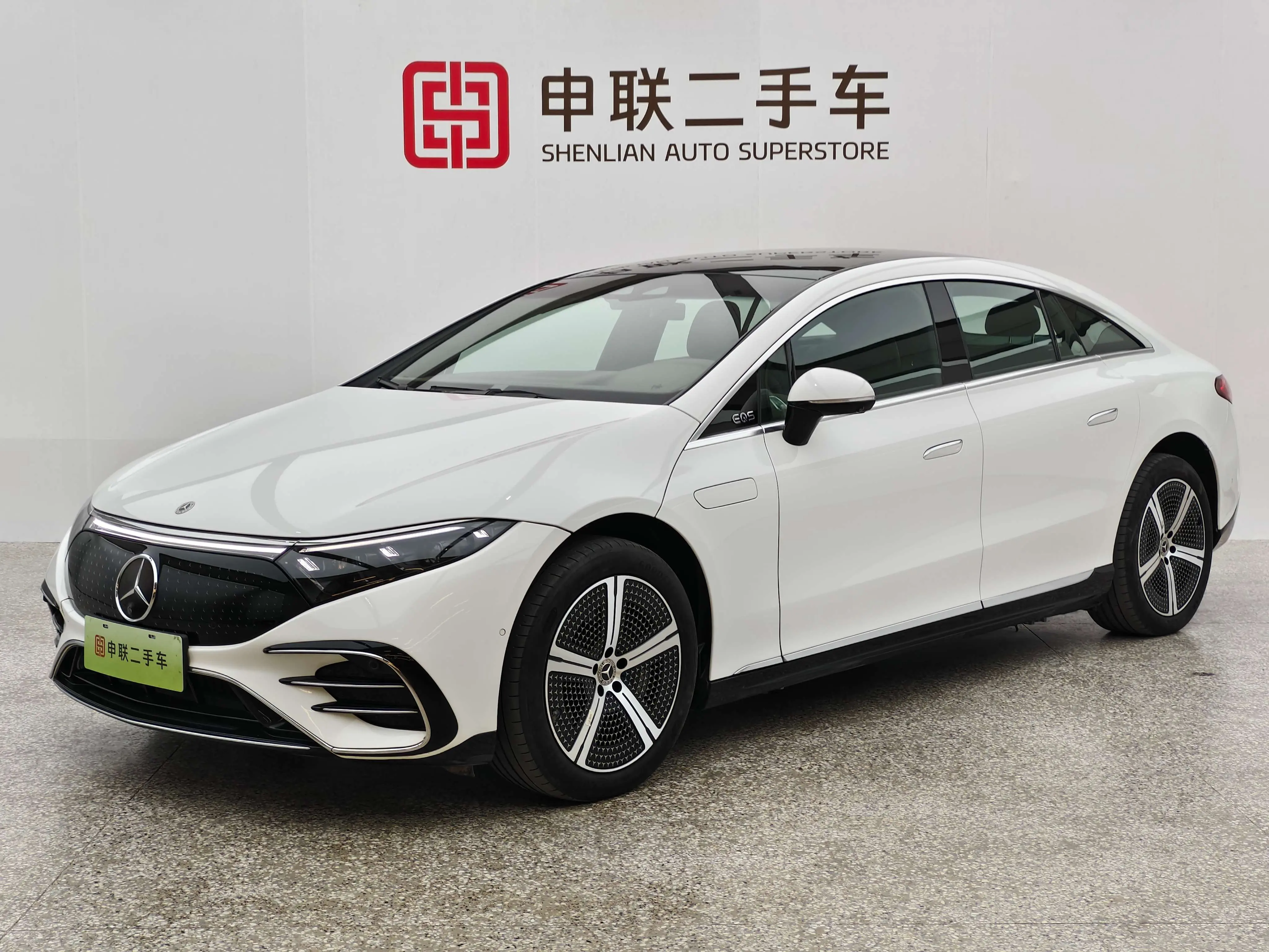 Mercedes-Benz EQS  из Китая