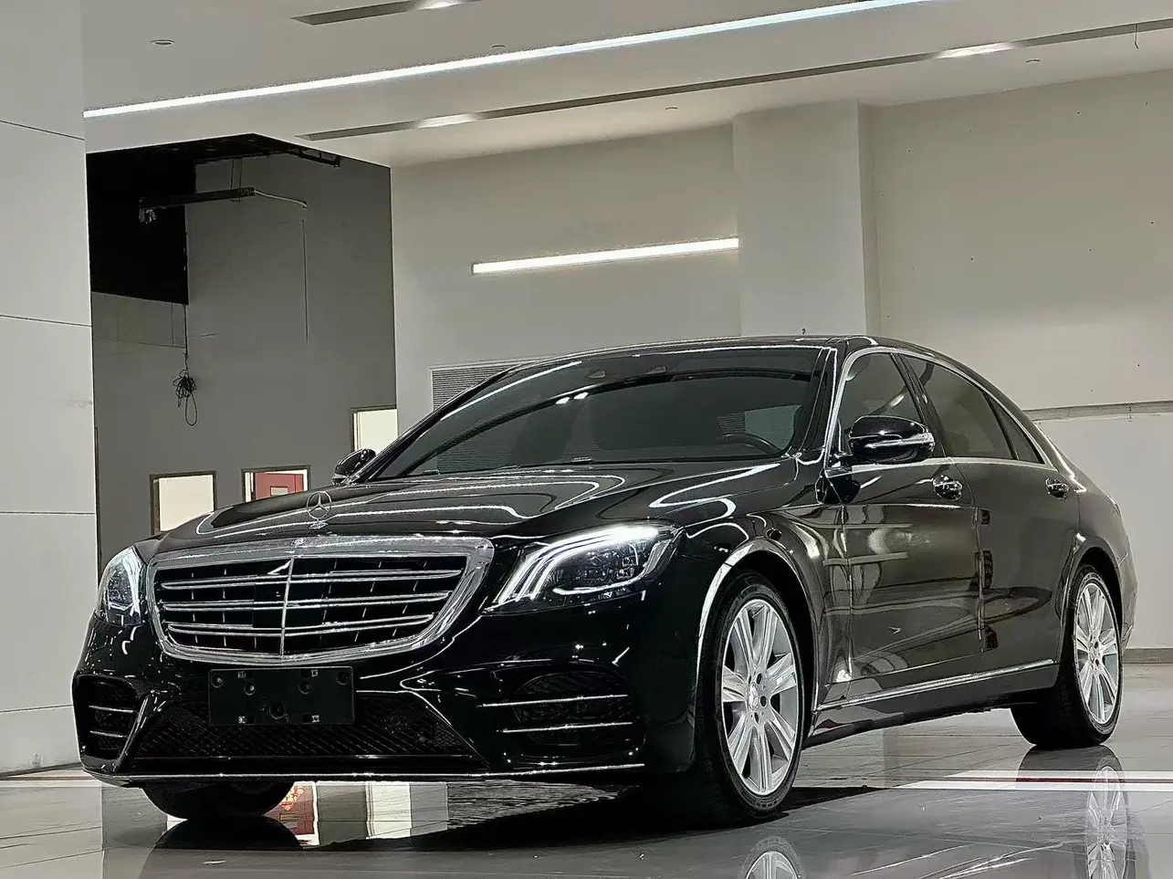 Mercedes-Benz Mercedes Benz S Class  из Китая
