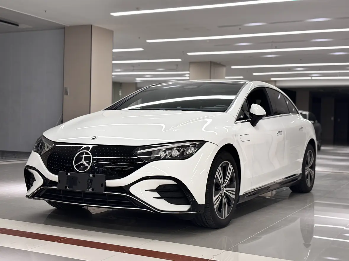 Mercedes-Benz EQE  из Китая