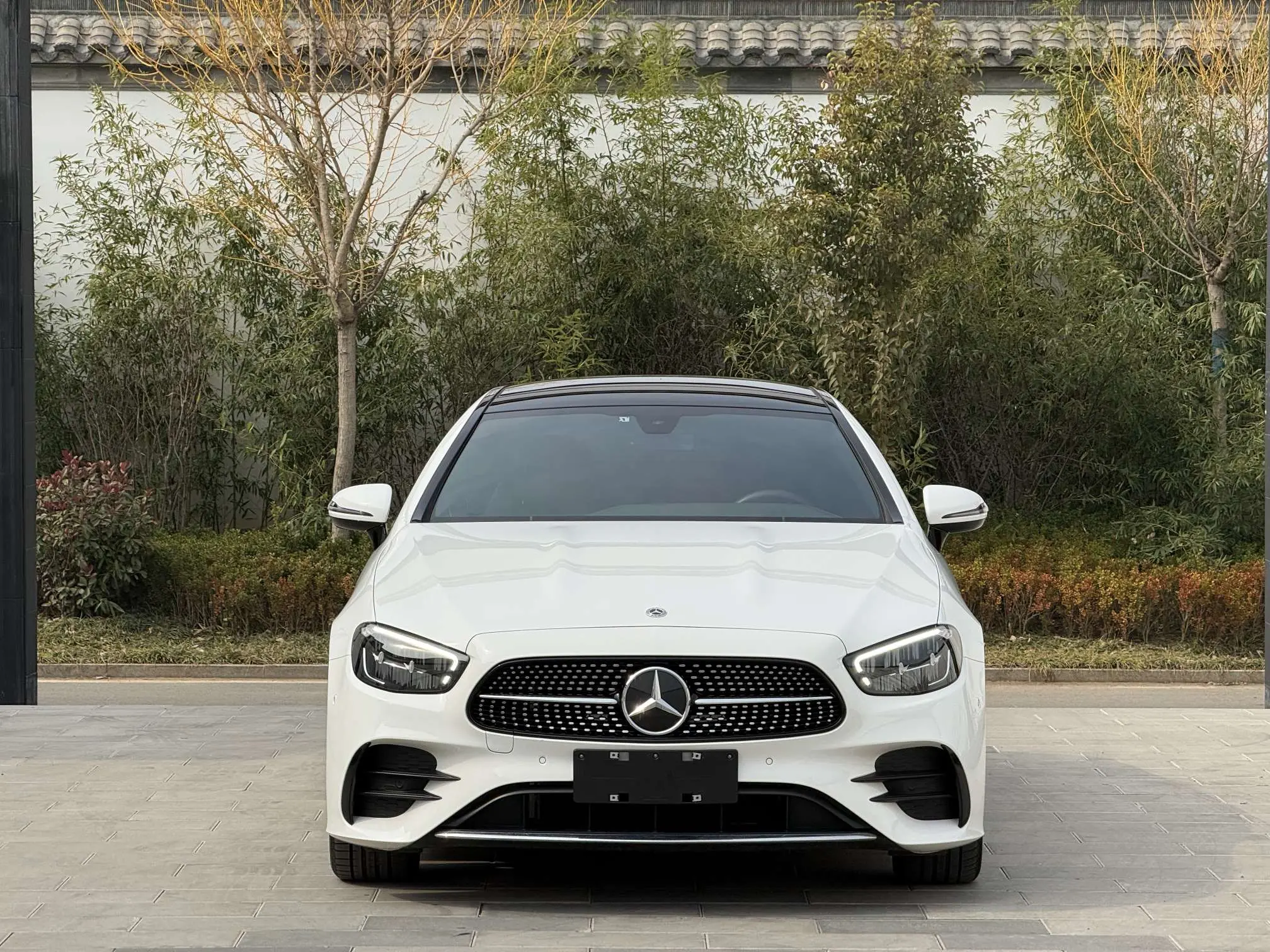 Mercedes-Benz E-Class  из Китая