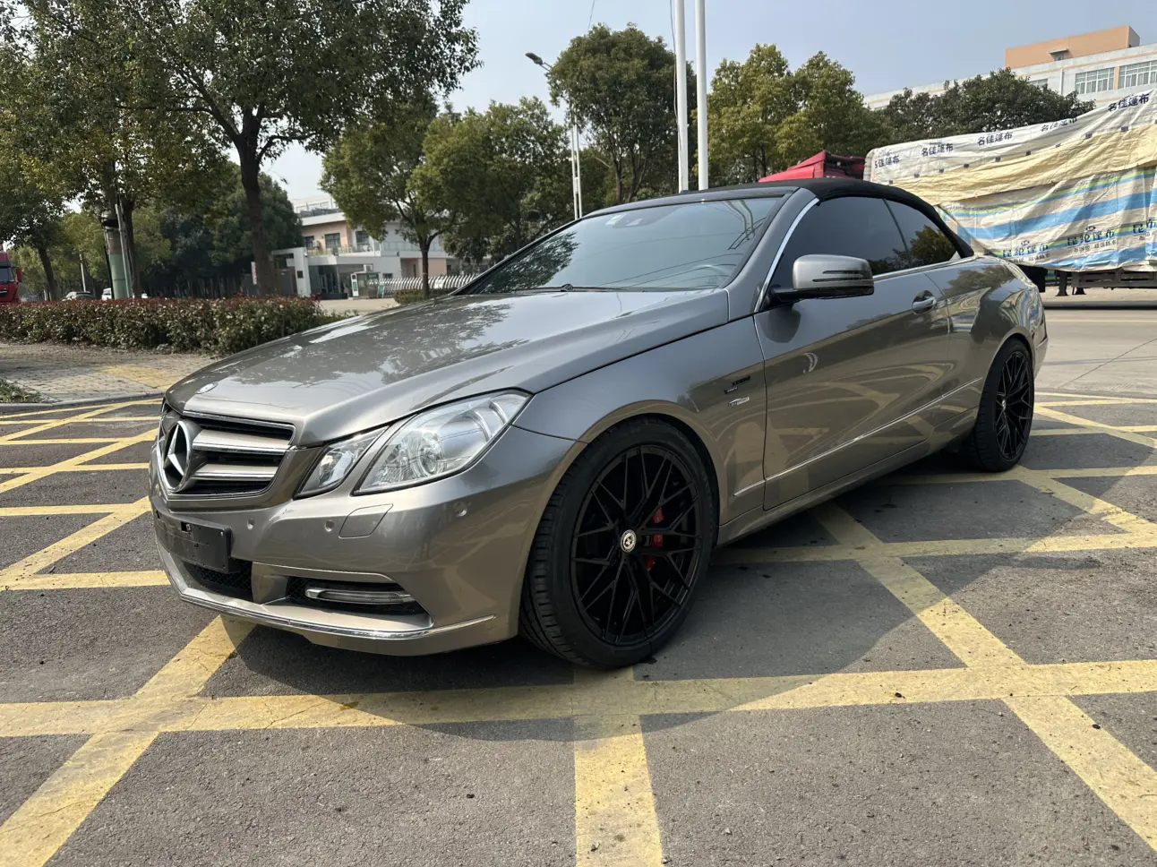 Mercedes-Benz E-Class  из Китая