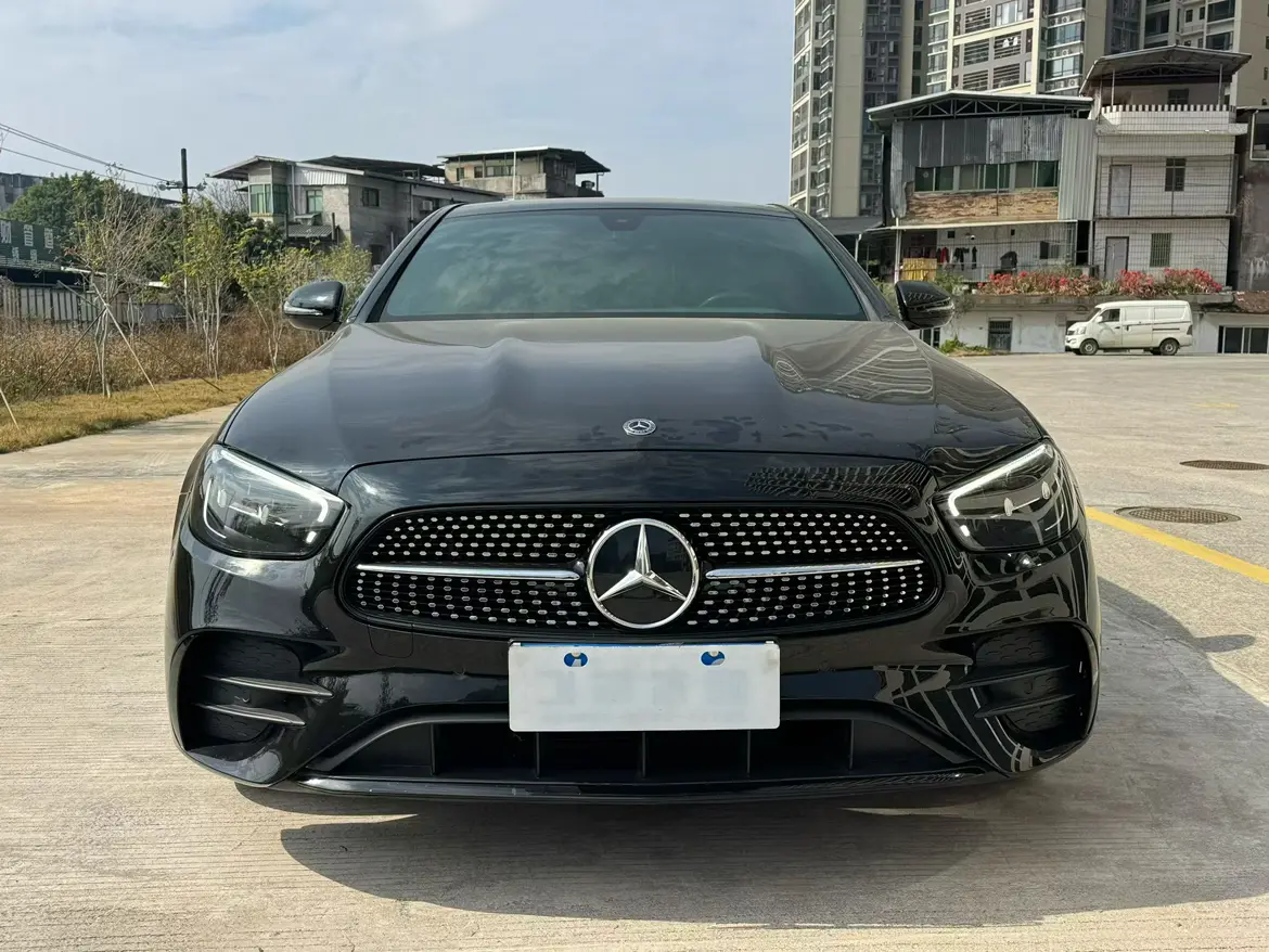 Mercedes-Benz E-Class  из Китая