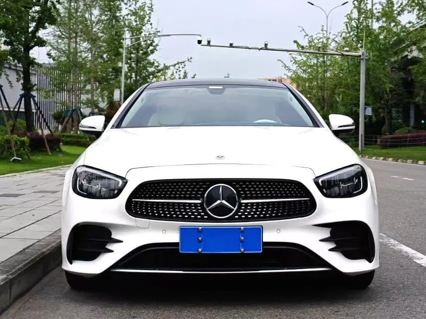 Mercedes-Benz E-Class  из Китая