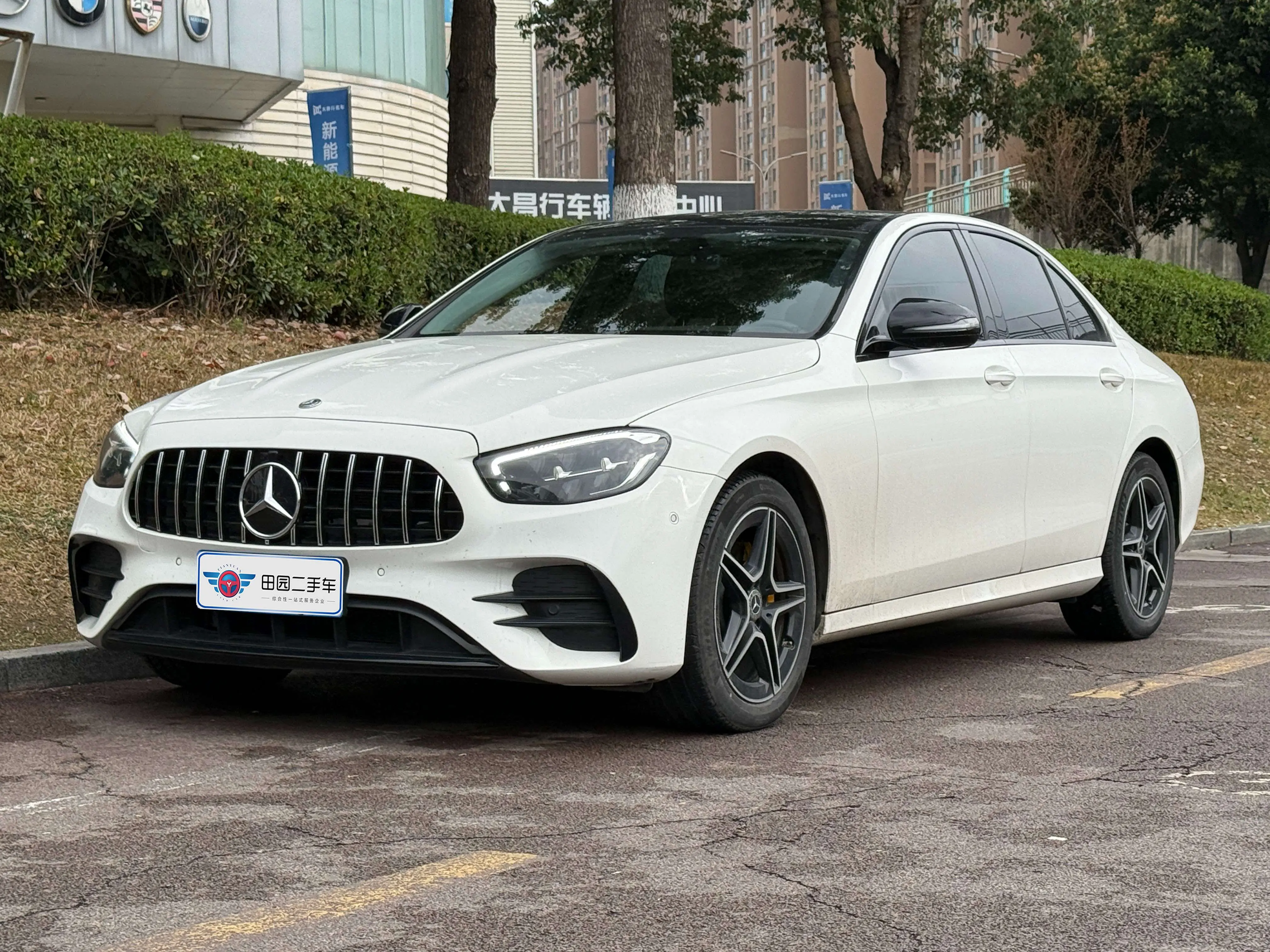 Mercedes-Benz E-Class  из Китая