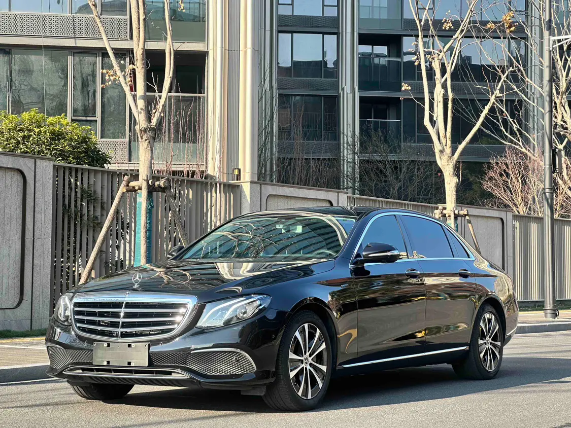 Mercedes-Benz E-Class PHEV  из Китая