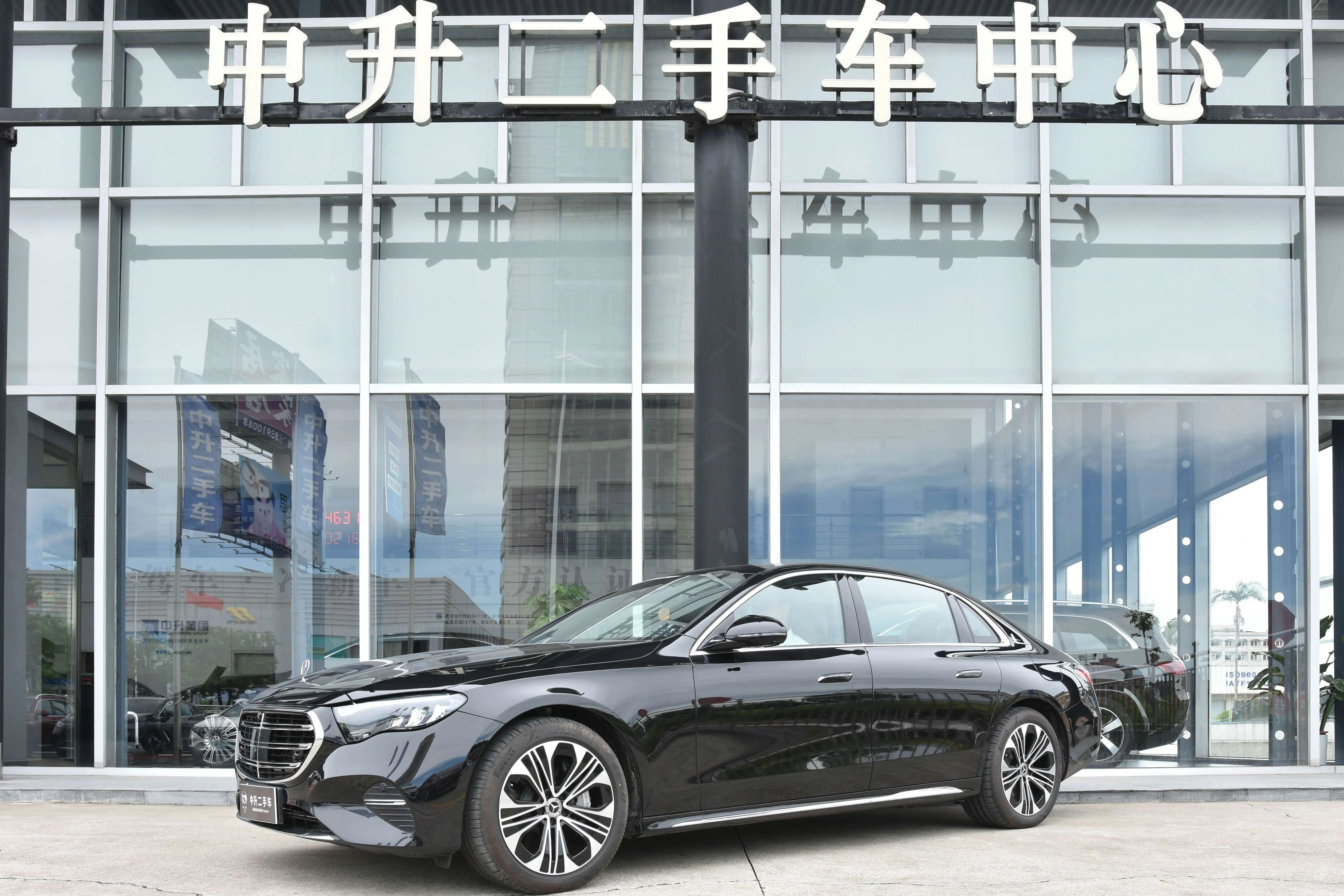 Mercedes-Benz E-Class PHEV  из Китая