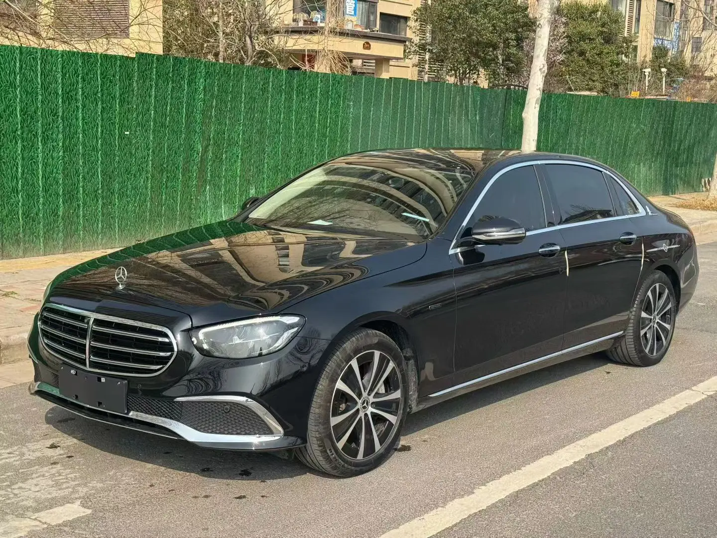 Mercedes-Benz E-Class PHEV  из Китая