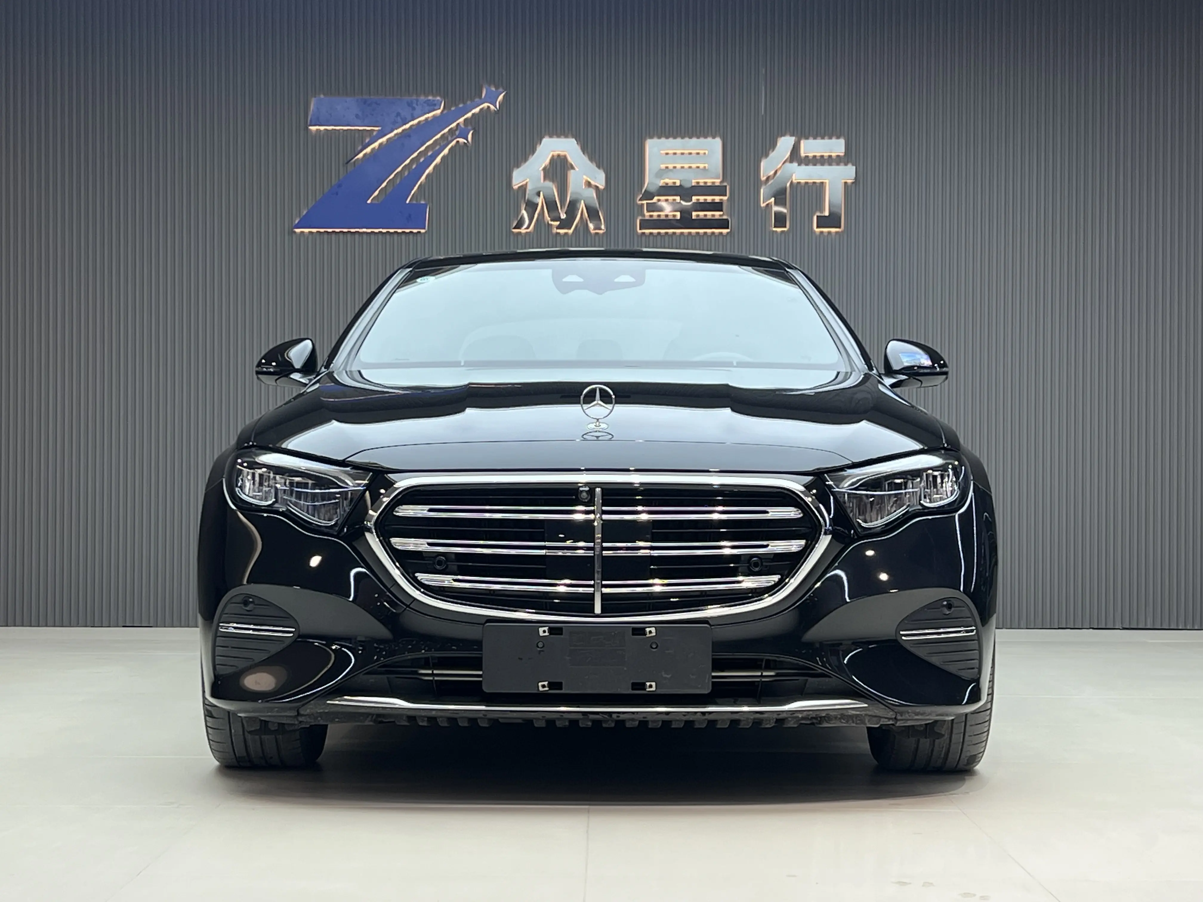 Mercedes-Benz E-Class PHEV  из Китая