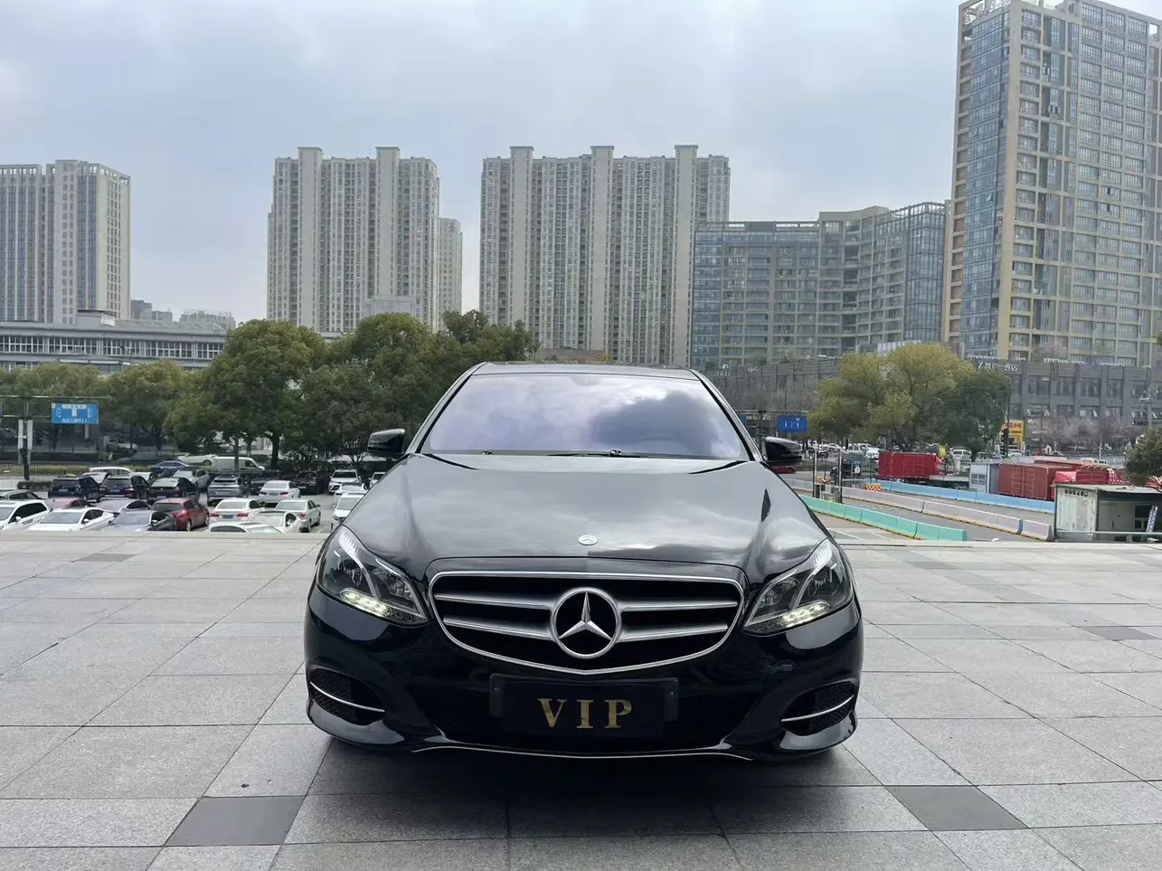 Mercedes-Benz E-Class  из Китая