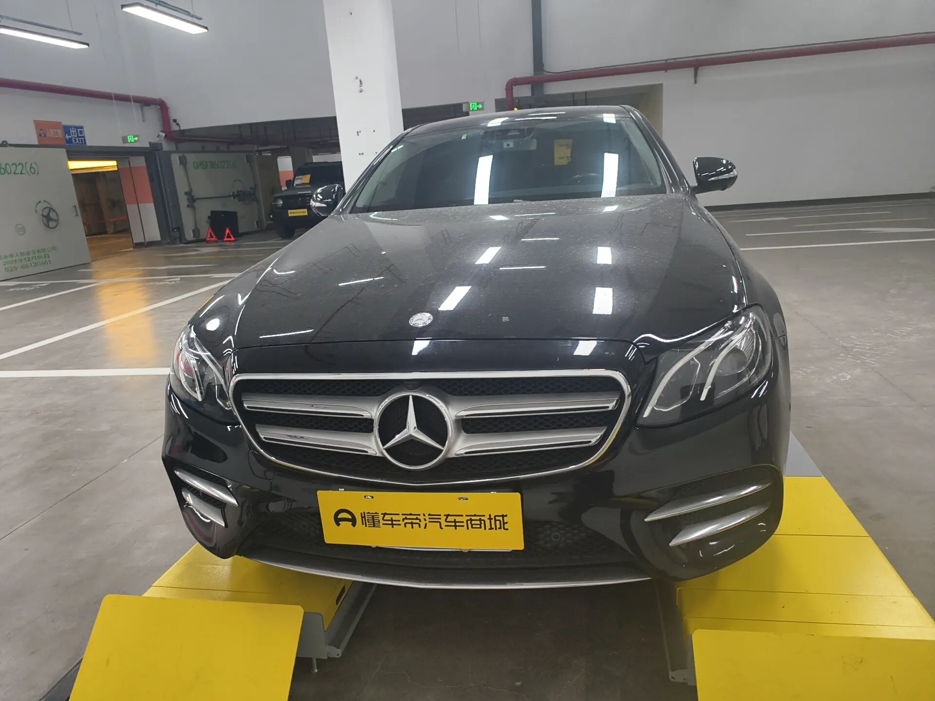 Mercedes-Benz E-Class  из Китая