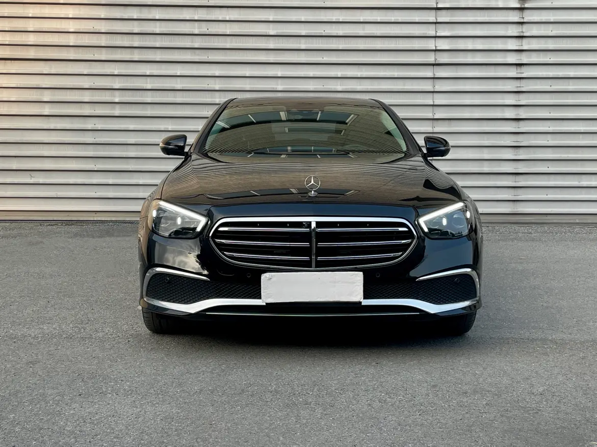 Mercedes-Benz E-Class  из Китая