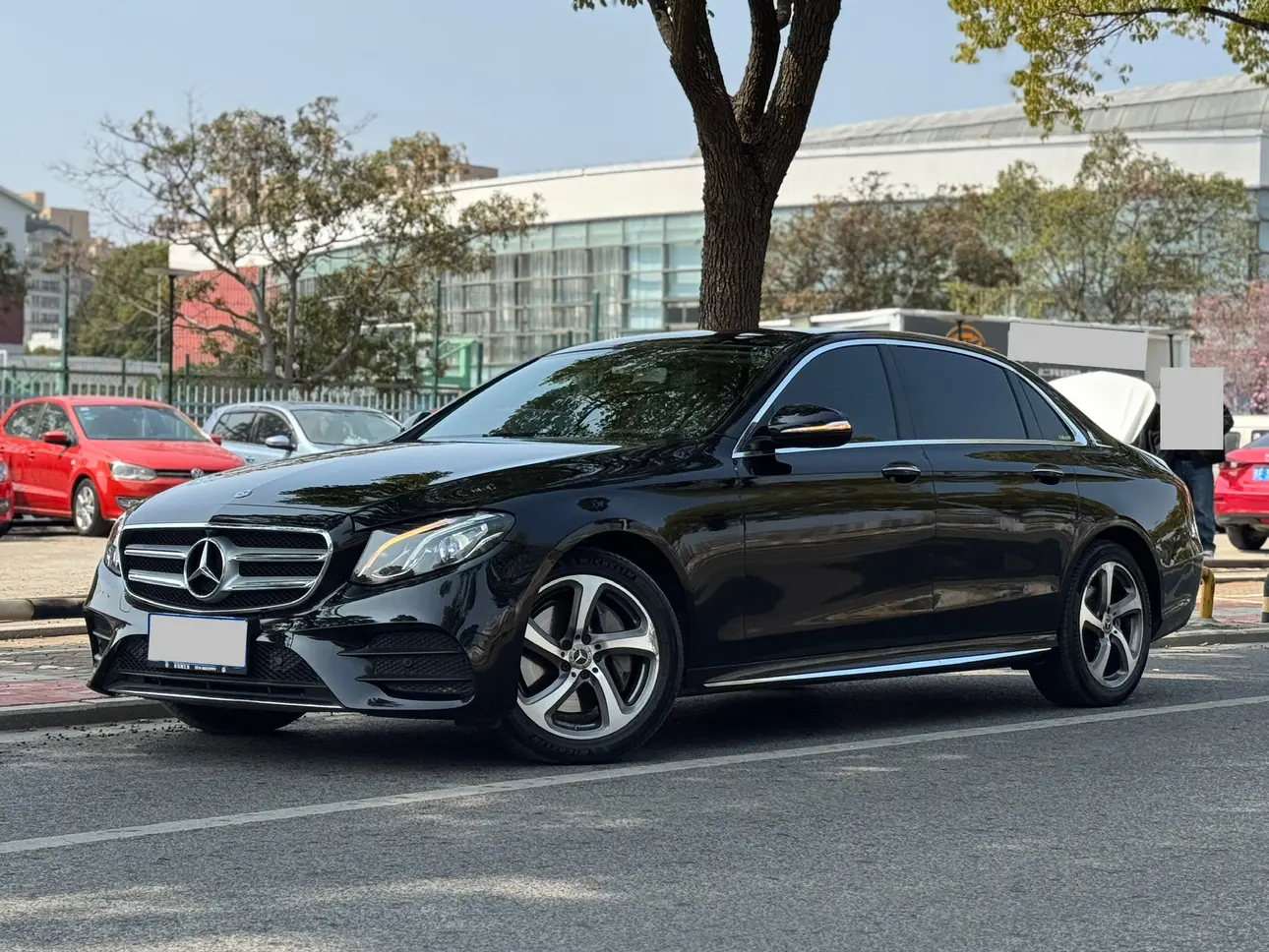 Mercedes-Benz E-Class  из Китая
