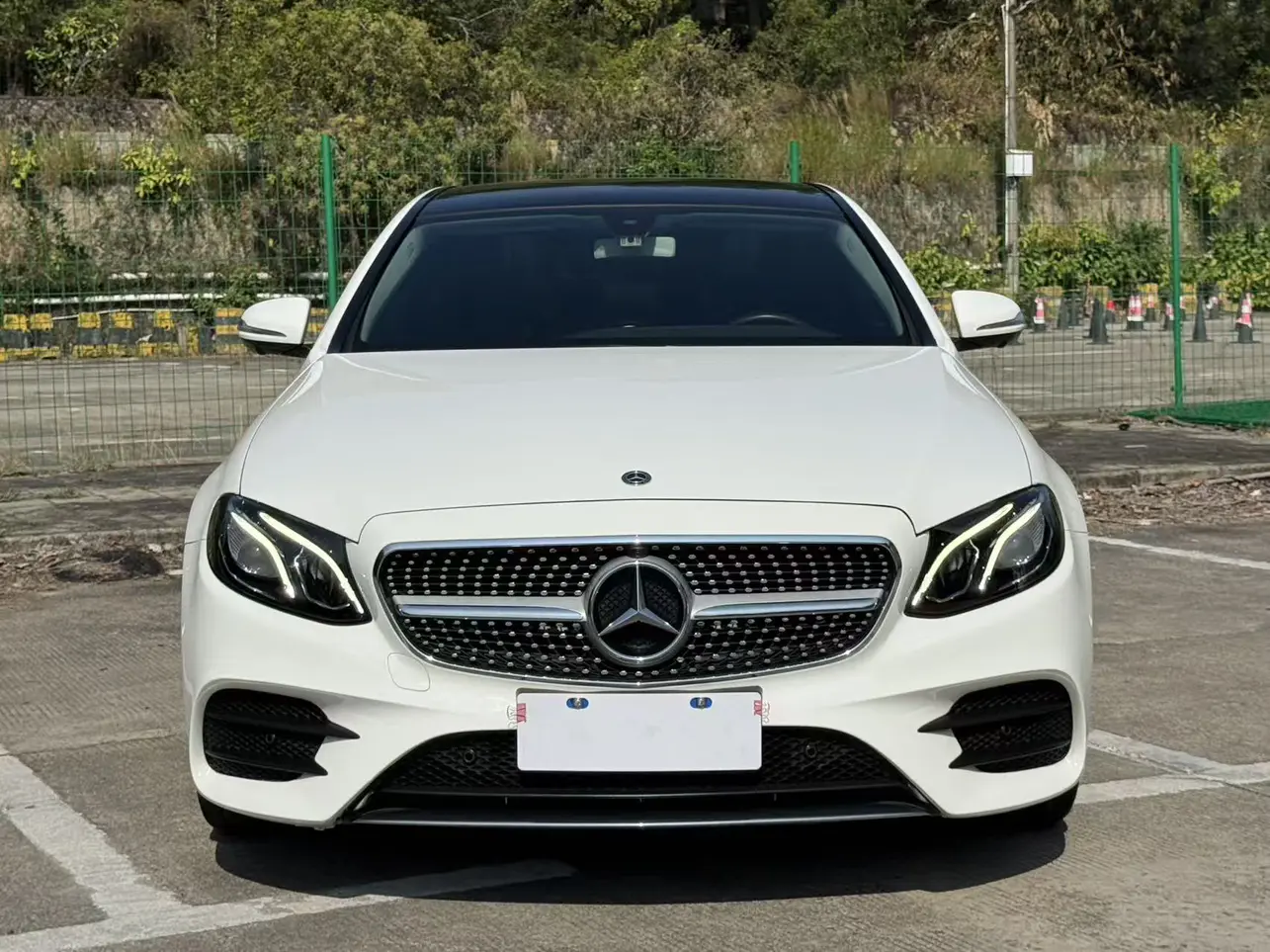 Mercedes-Benz E-Class  из Китая