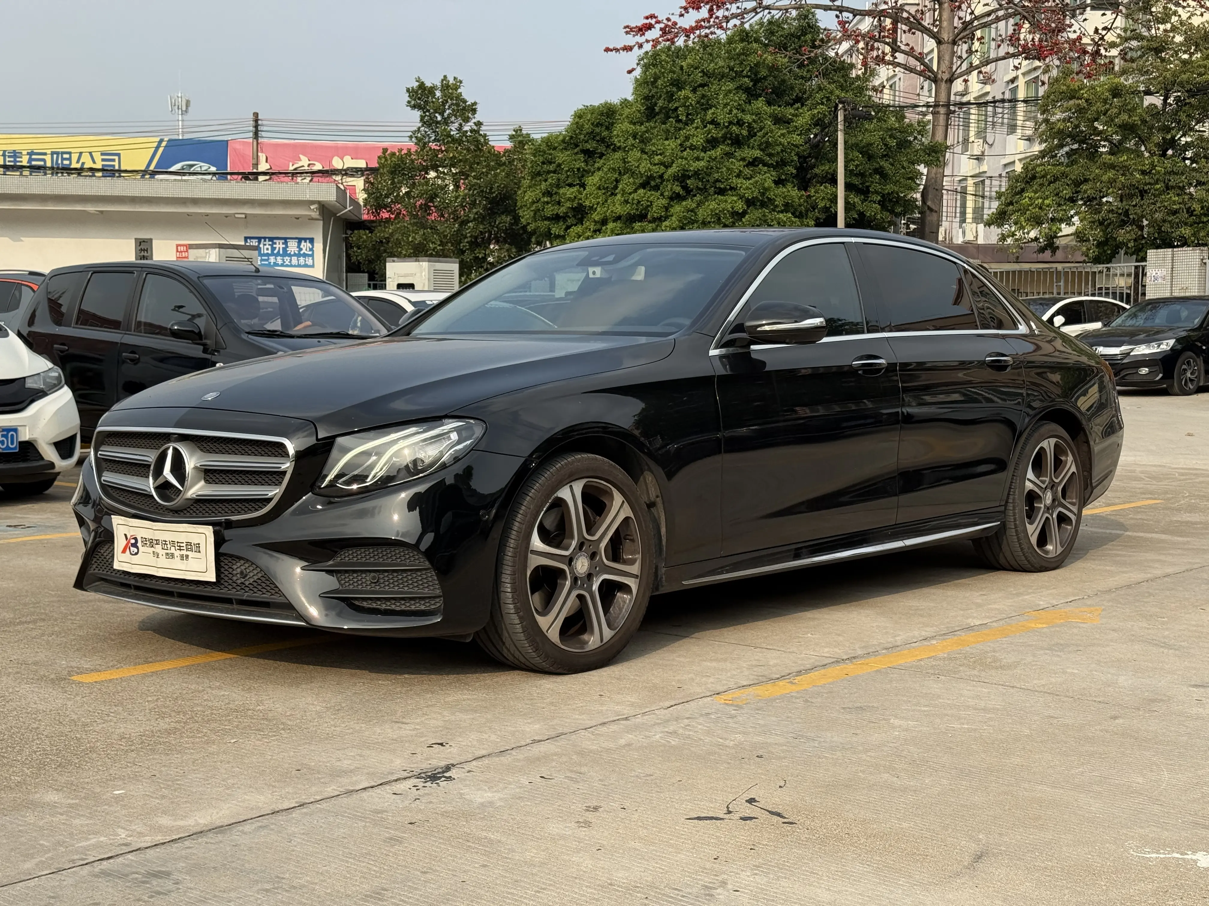 Mercedes-Benz E-Class  из Китая