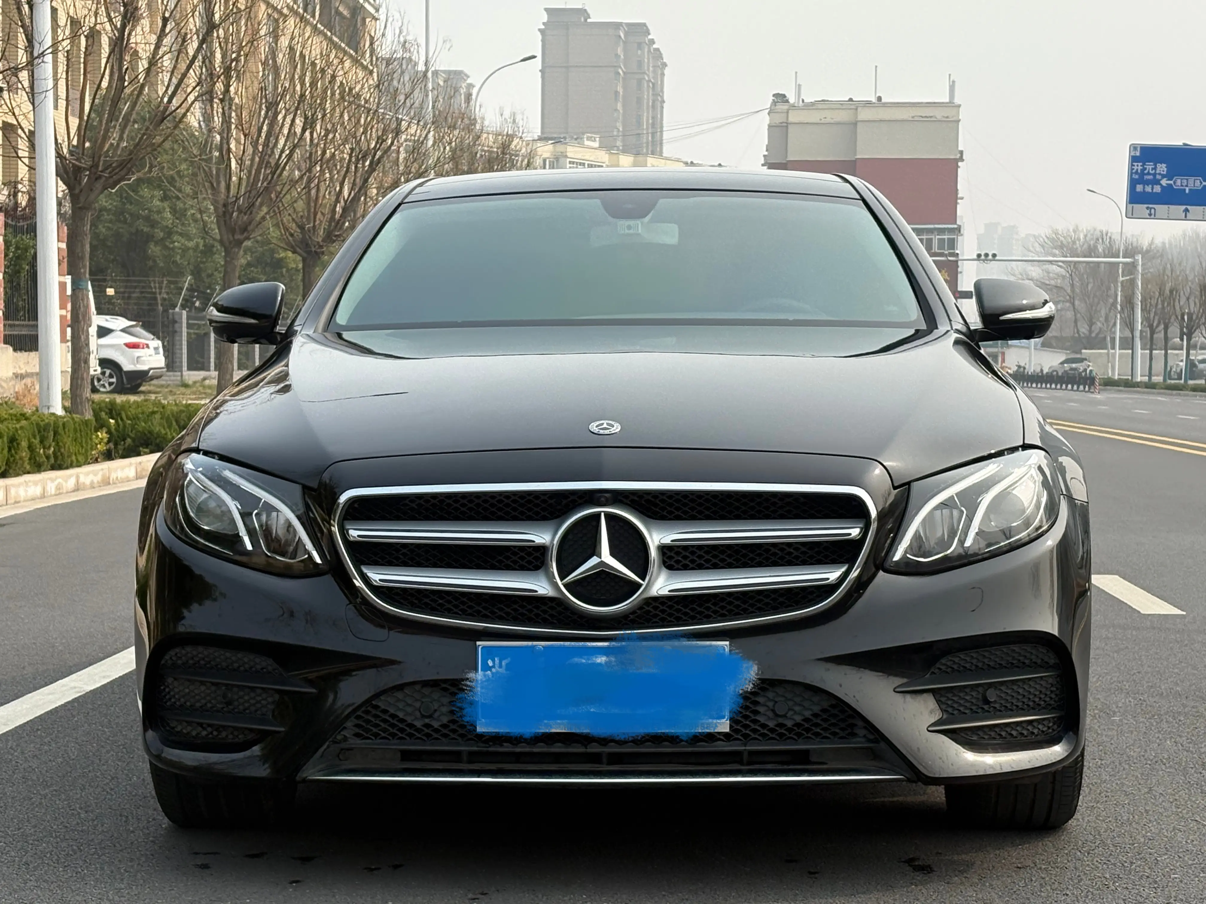 Mercedes-Benz E-Class  из Китая