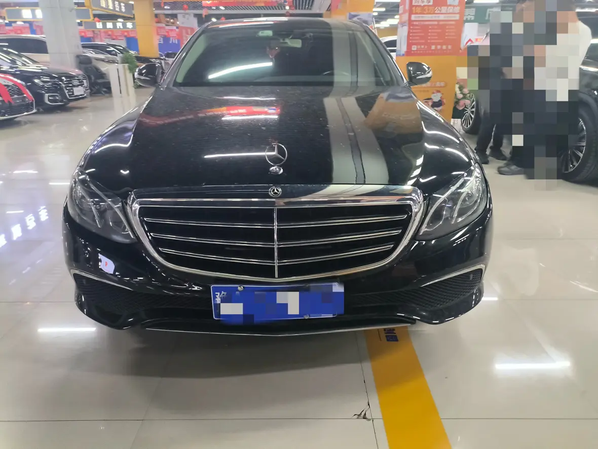Mercedes-Benz E-Class  из Китая