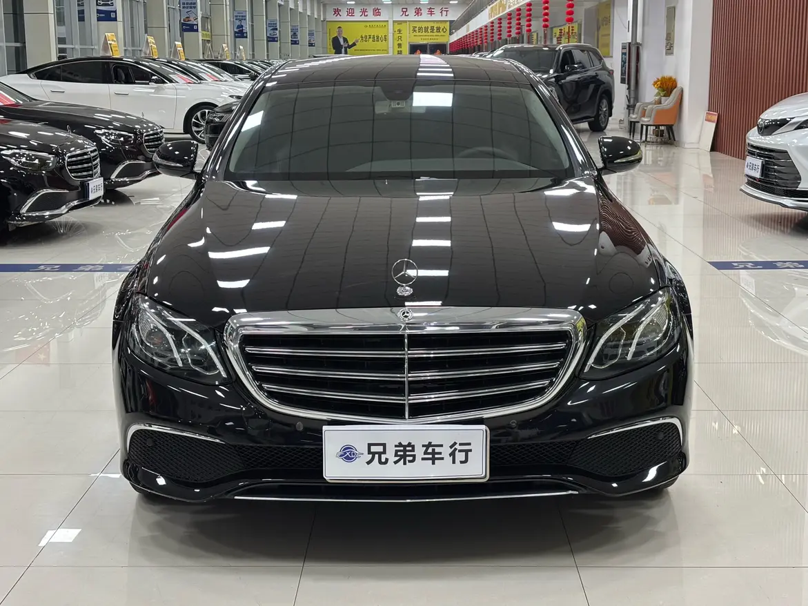 Mercedes-Benz E-Class  из Китая
