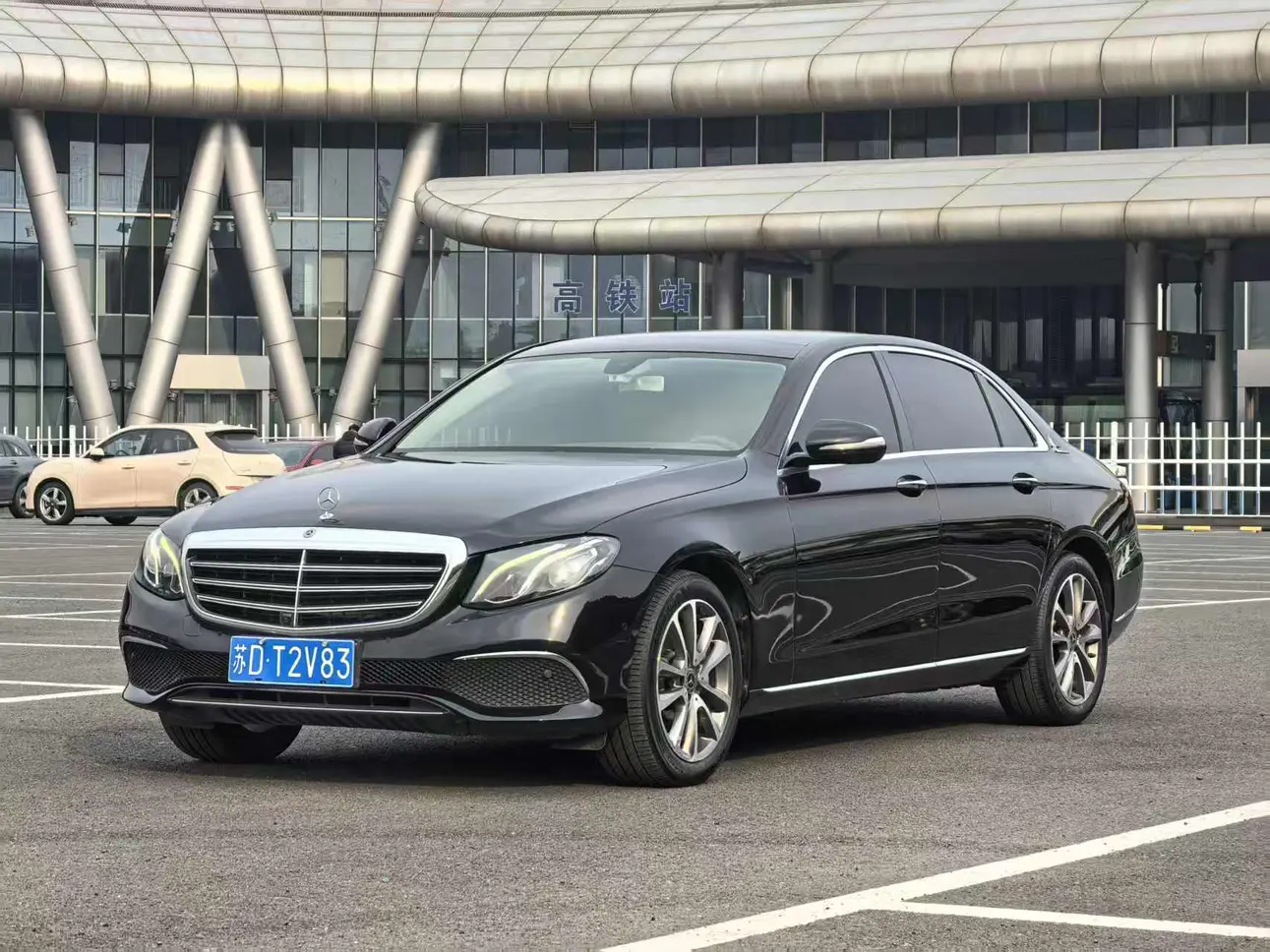 Mercedes-Benz E-Class  из Китая