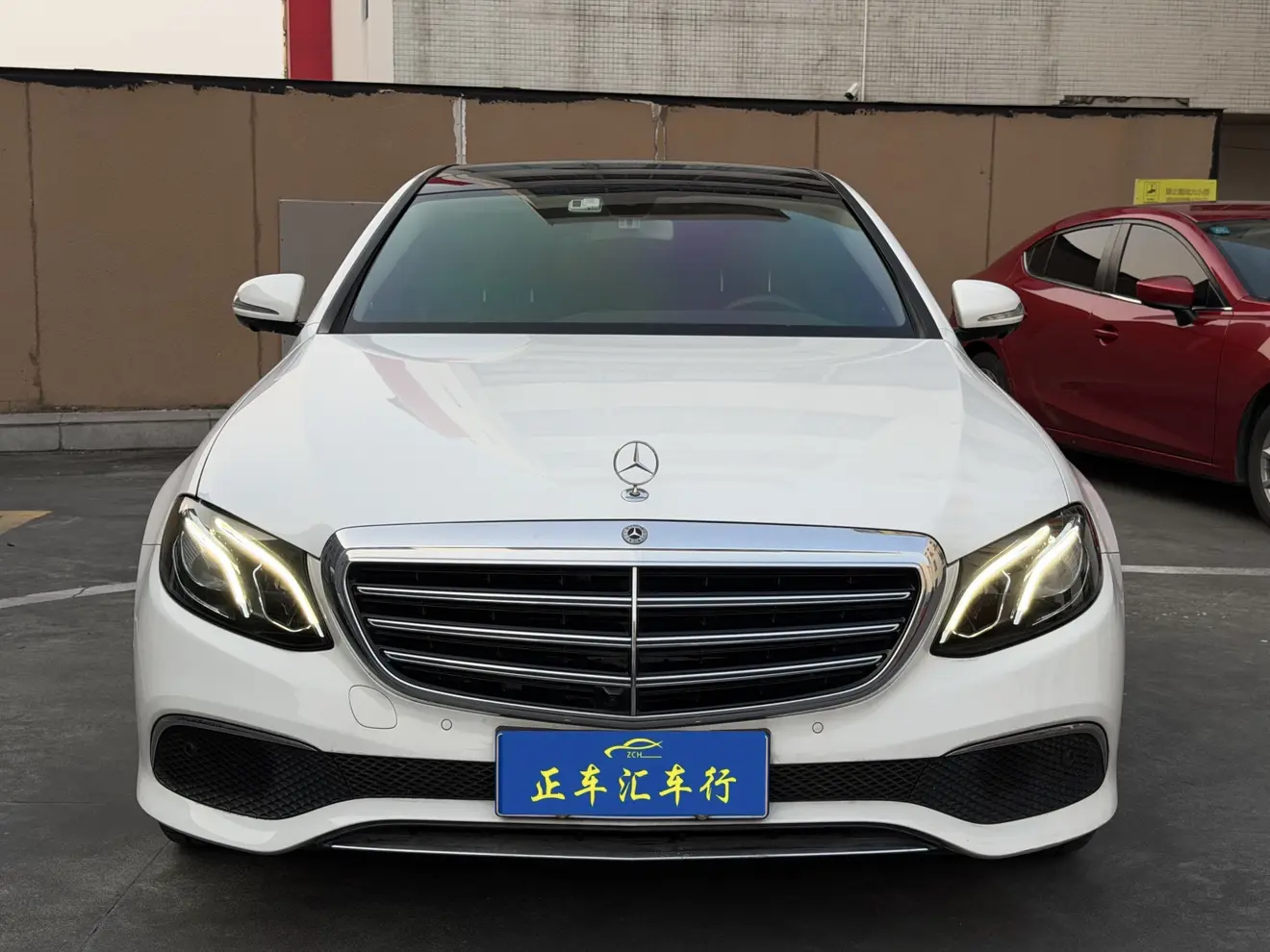 Mercedes-Benz E-Class  из Китая