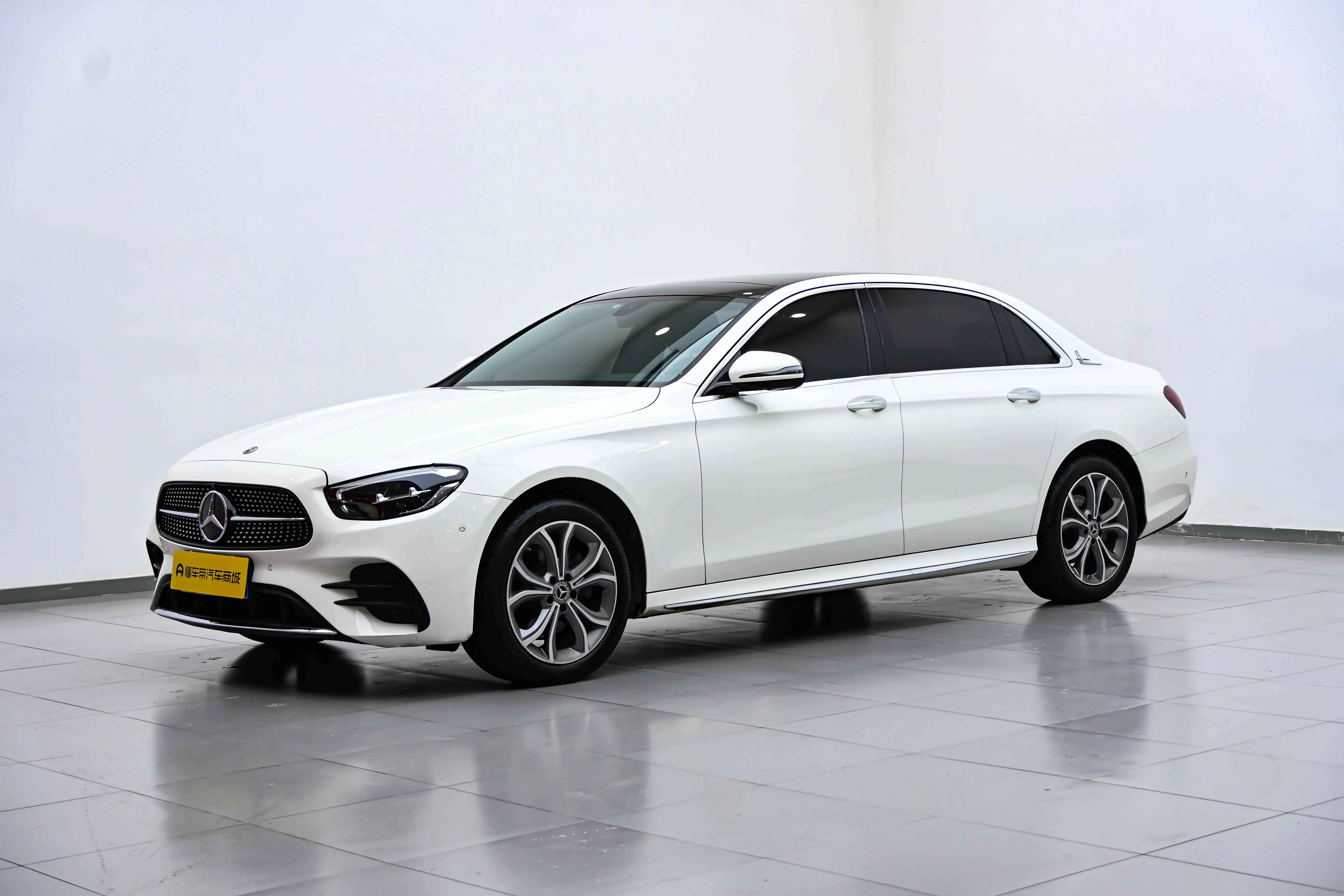 Mercedes-Benz E-Class  из Китая