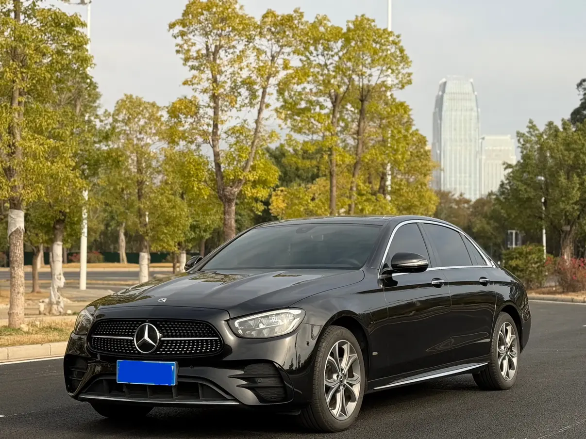 Mercedes-Benz E-Class  из Китая