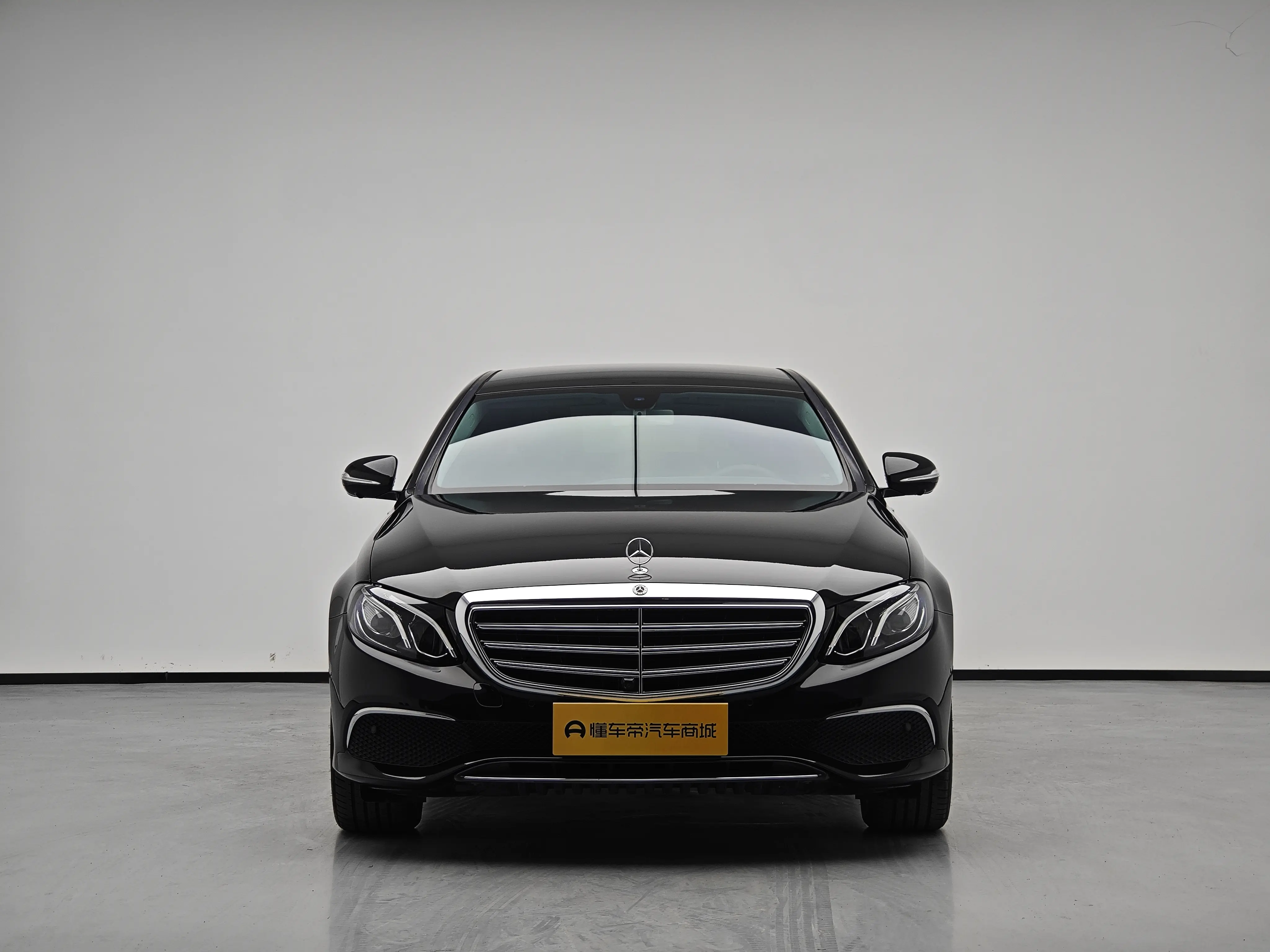 Mercedes-Benz E-Class  из Китая