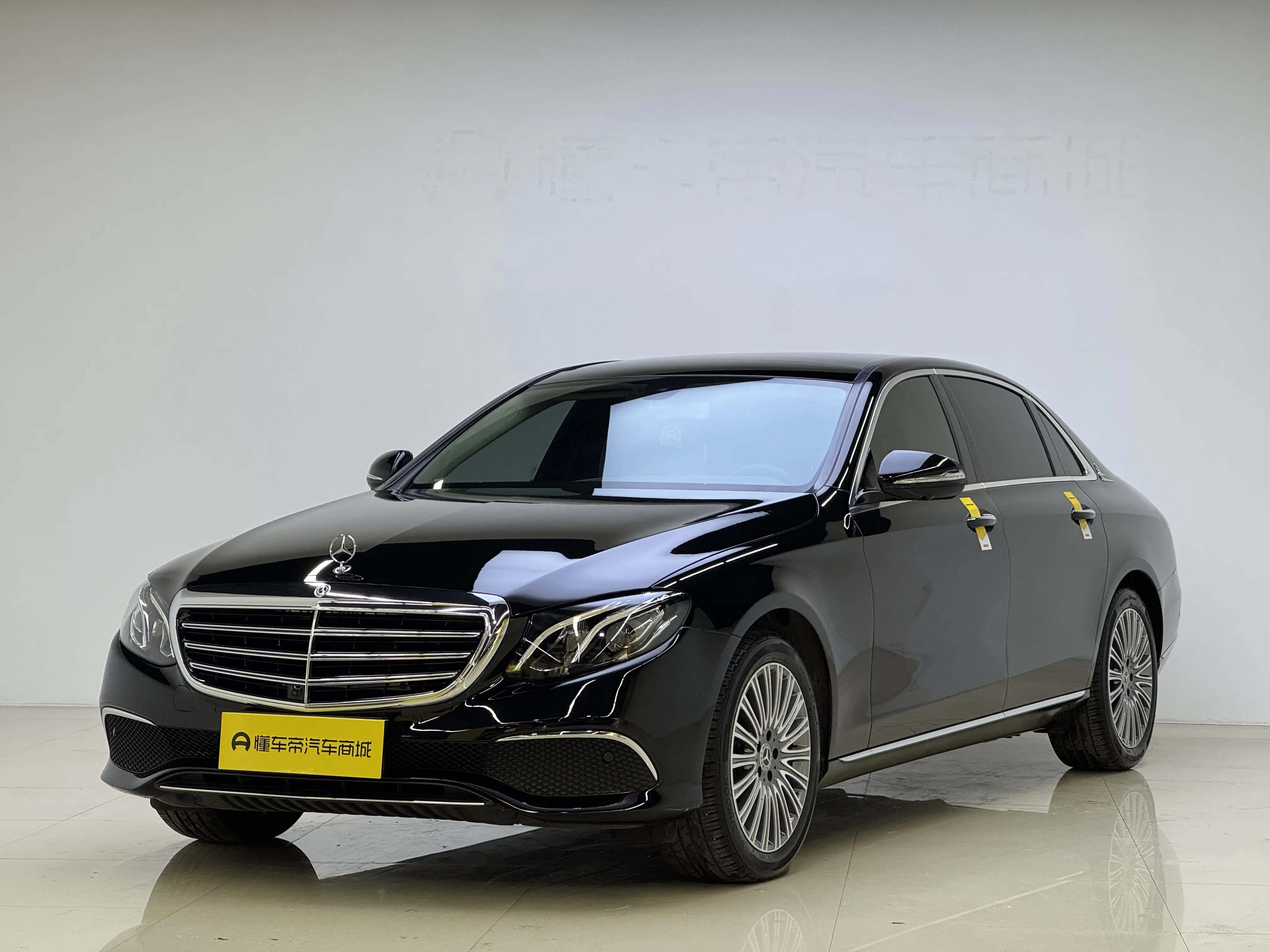 Mercedes-Benz E-Class  из Китая