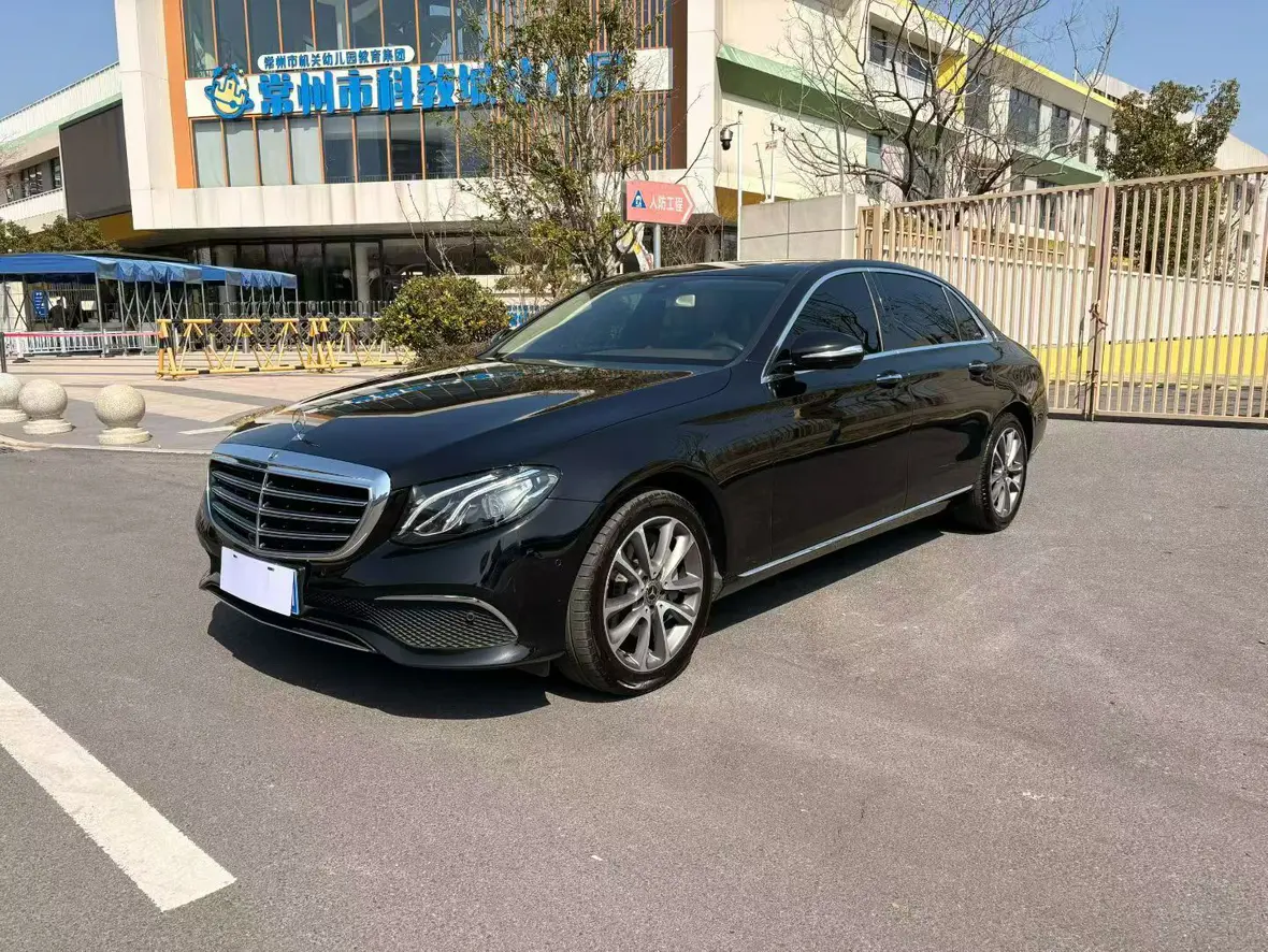Mercedes-Benz E-Class  из Китая