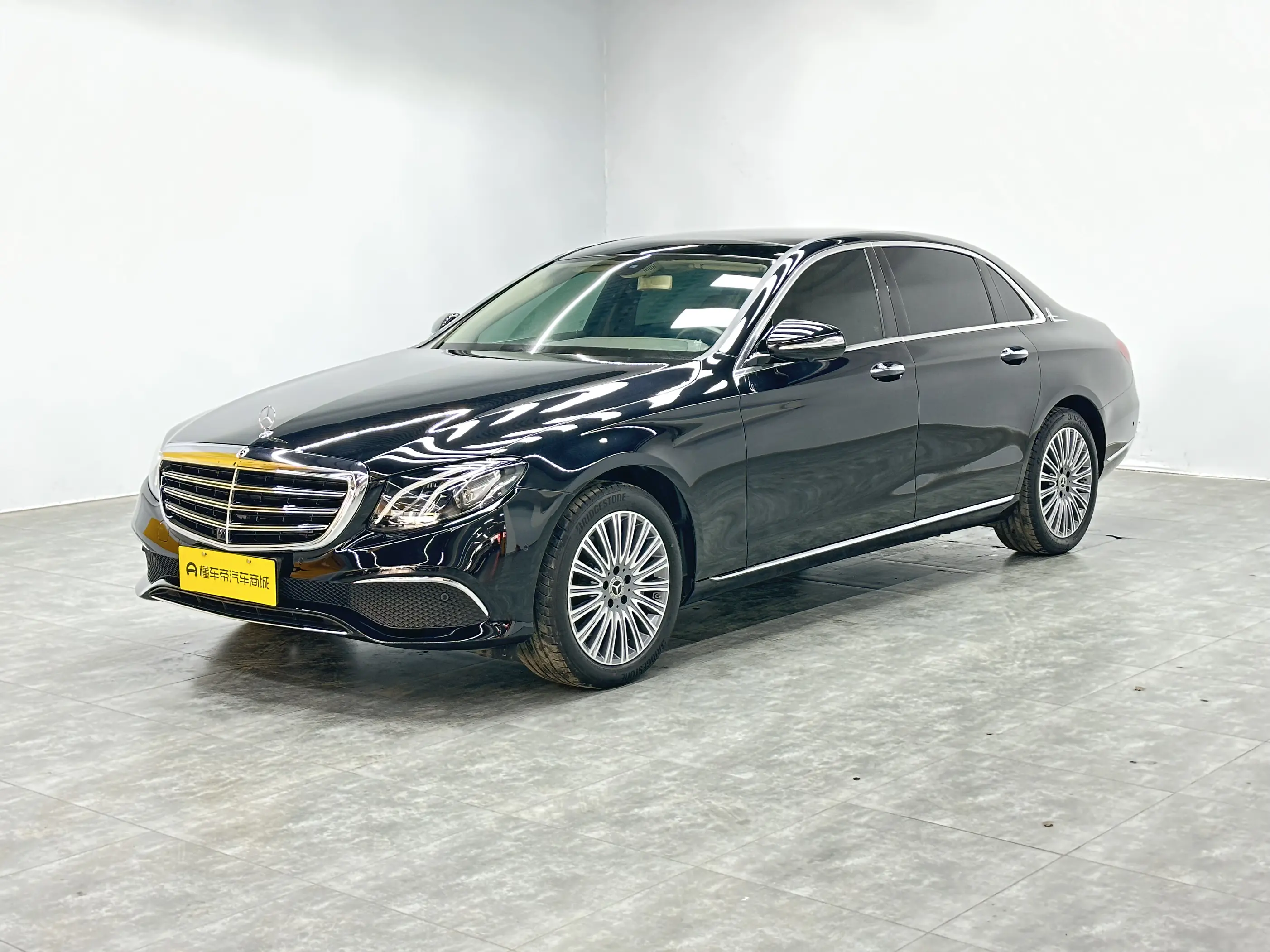 Mercedes-Benz E-Class  из Китая