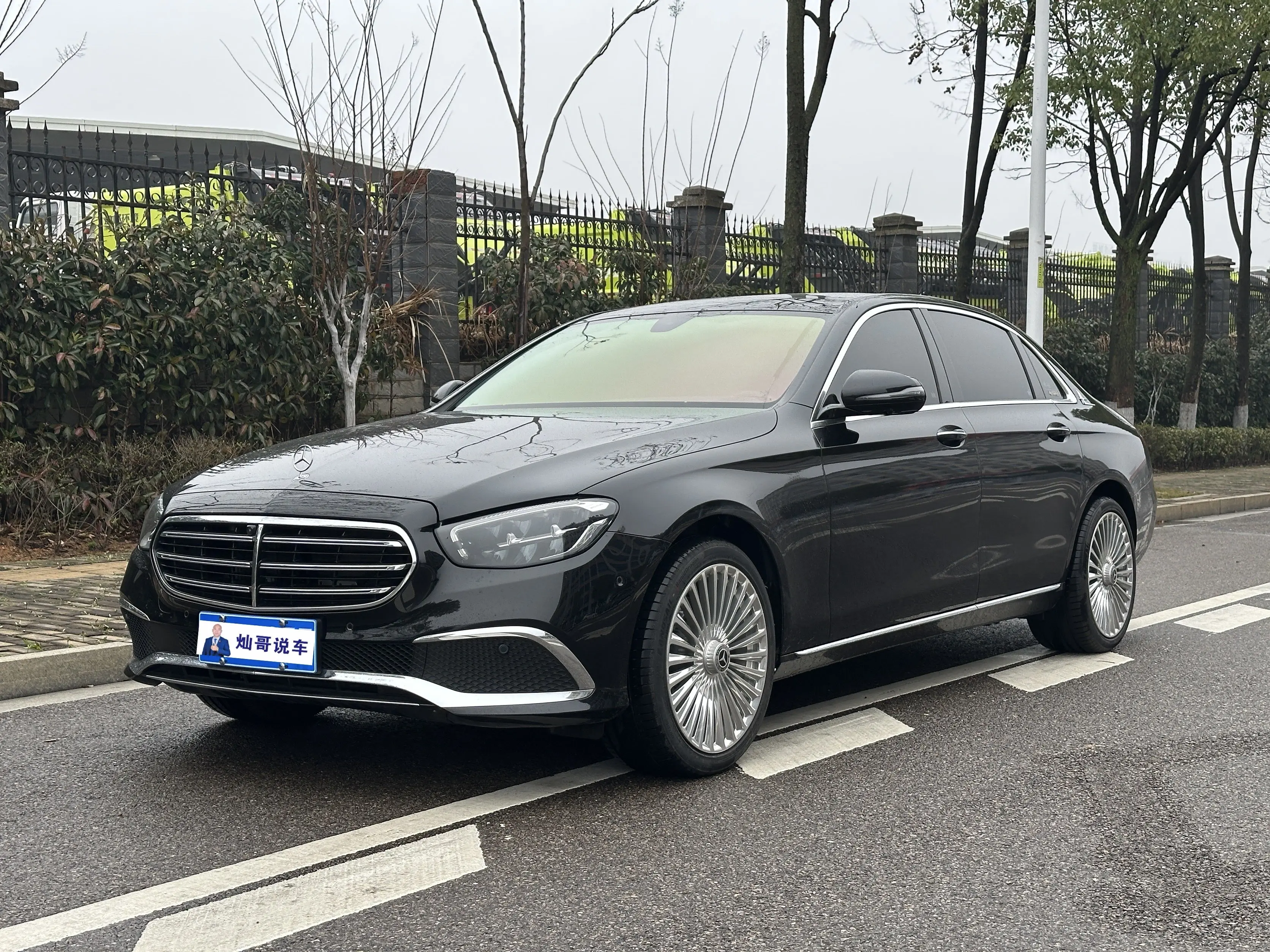 Mercedes-Benz E-Class  из Китая