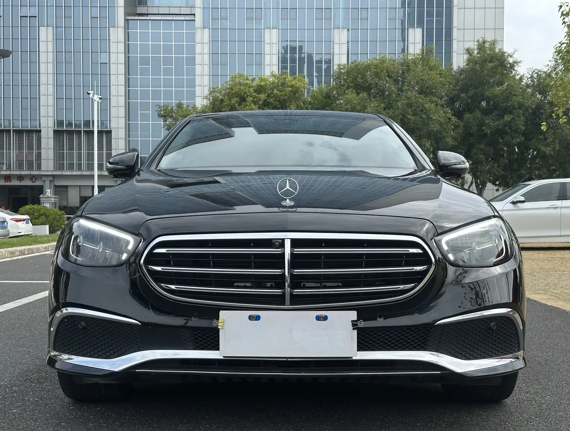 Mercedes-Benz E-Class  из Китая