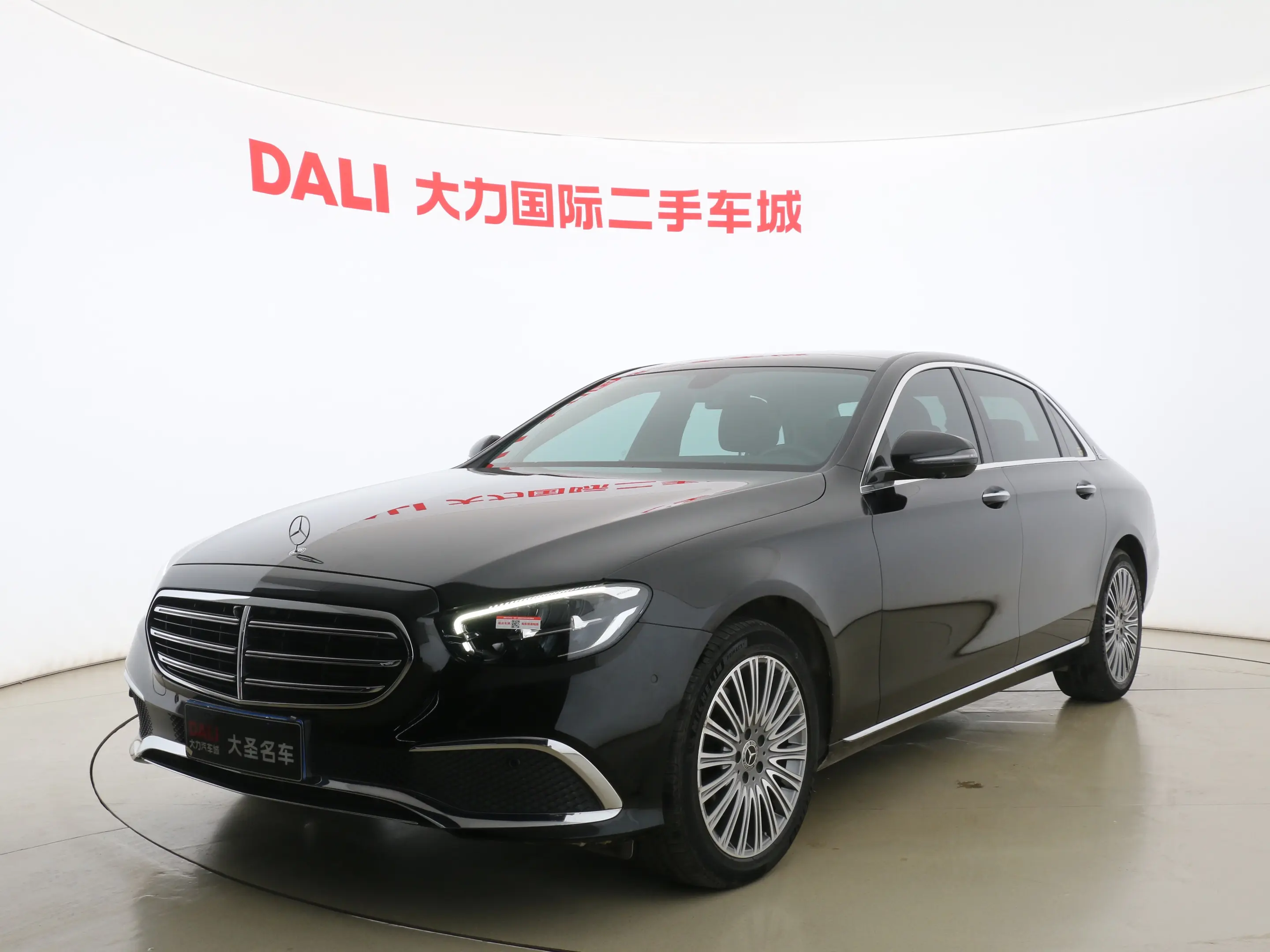 Mercedes-Benz E-Class  из Китая