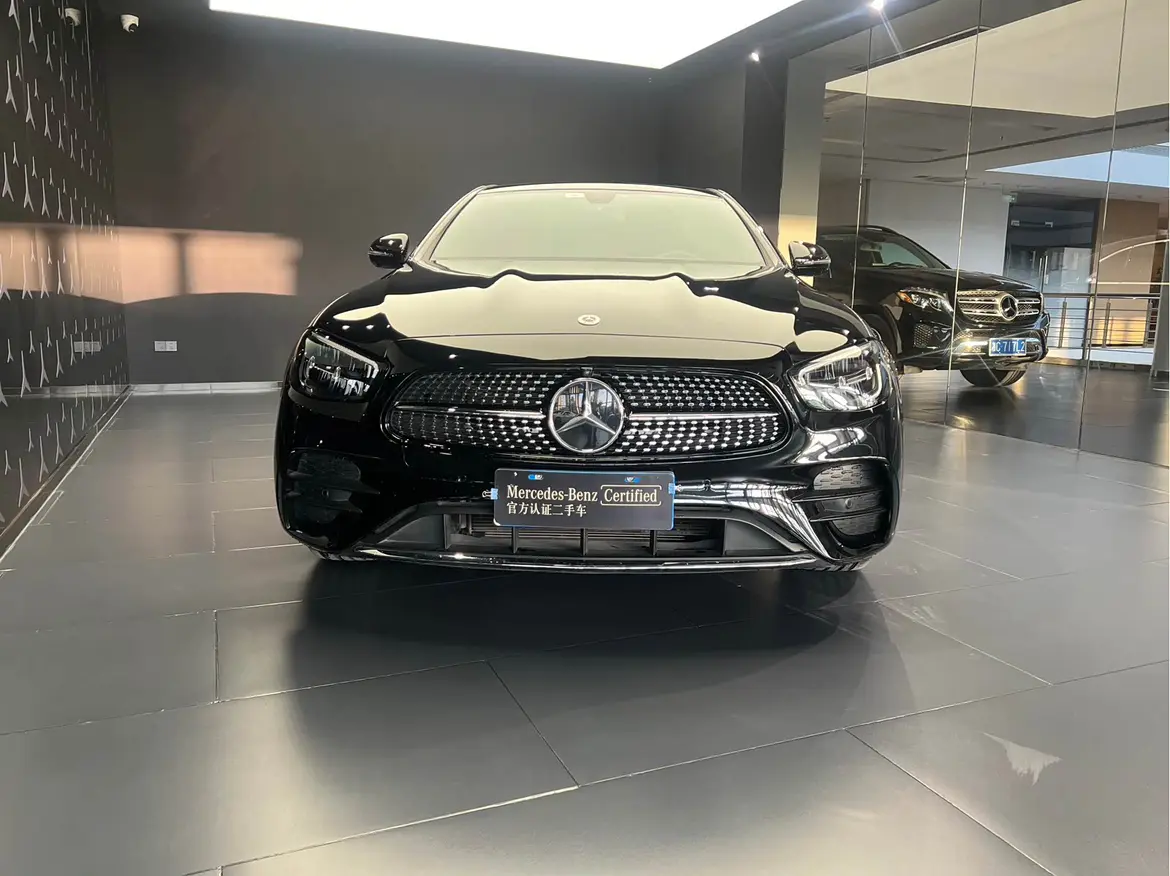 Mercedes-Benz E-Class  из Китая