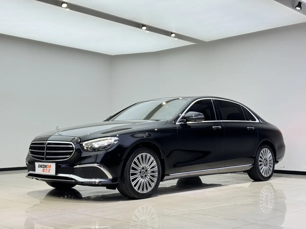 Mercedes-Benz E-Class  из Китая