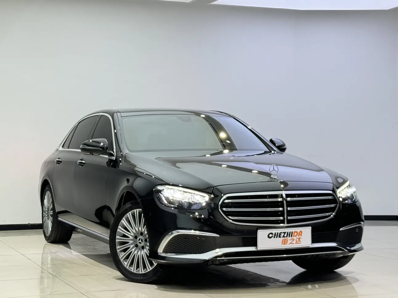 Mercedes-Benz E-Class  из Китая