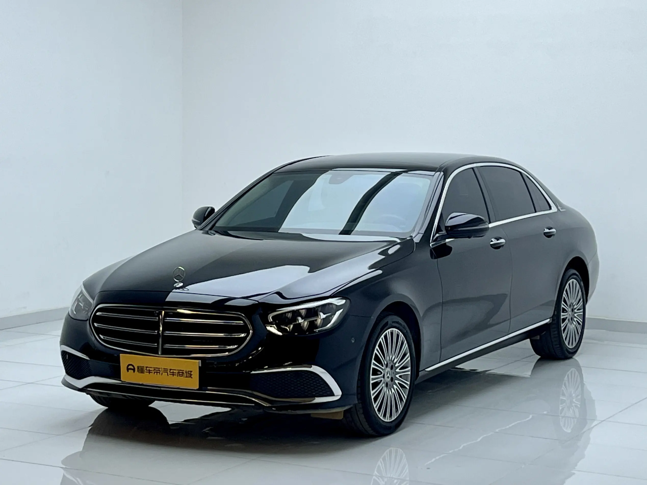 Mercedes-Benz E-Class  из Китая