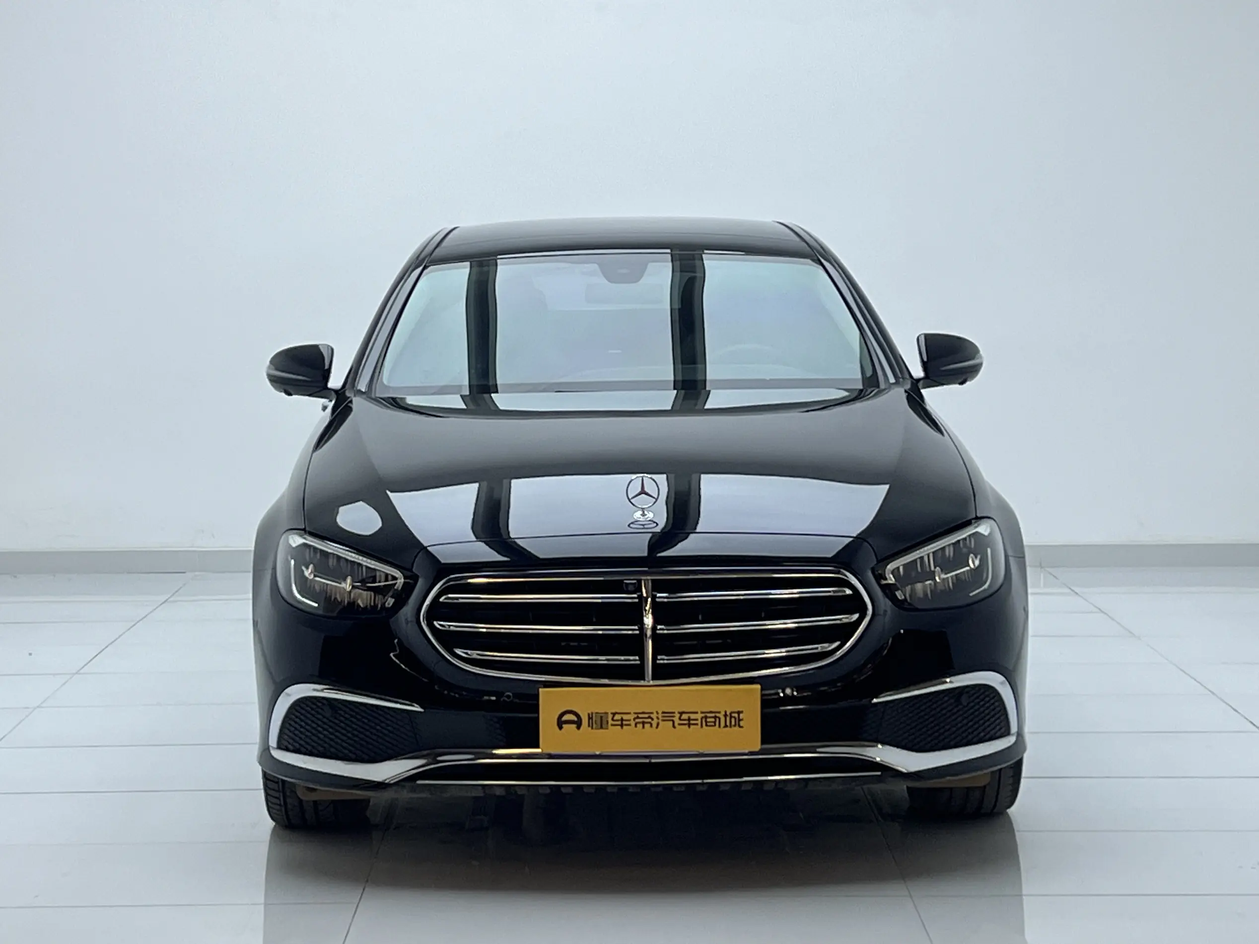 Mercedes-Benz E-Class  из Китая