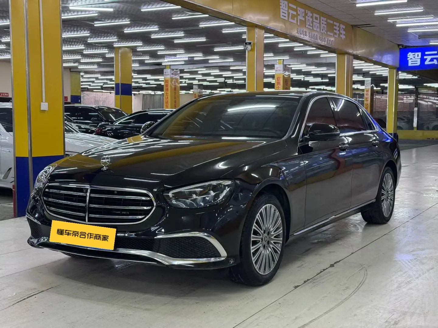 Mercedes-Benz E-Class  из Китая