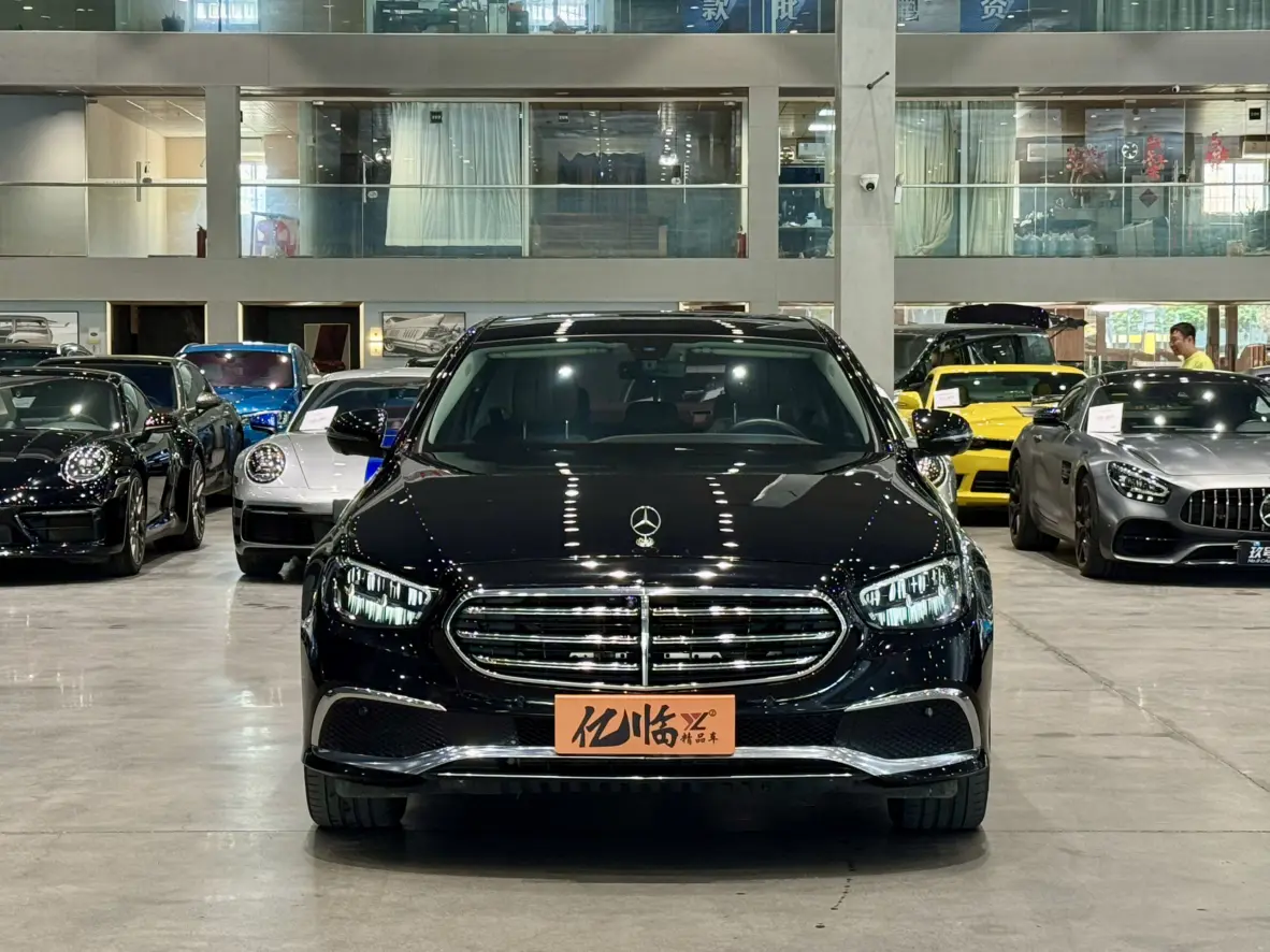 Mercedes-Benz E-Class  из Китая