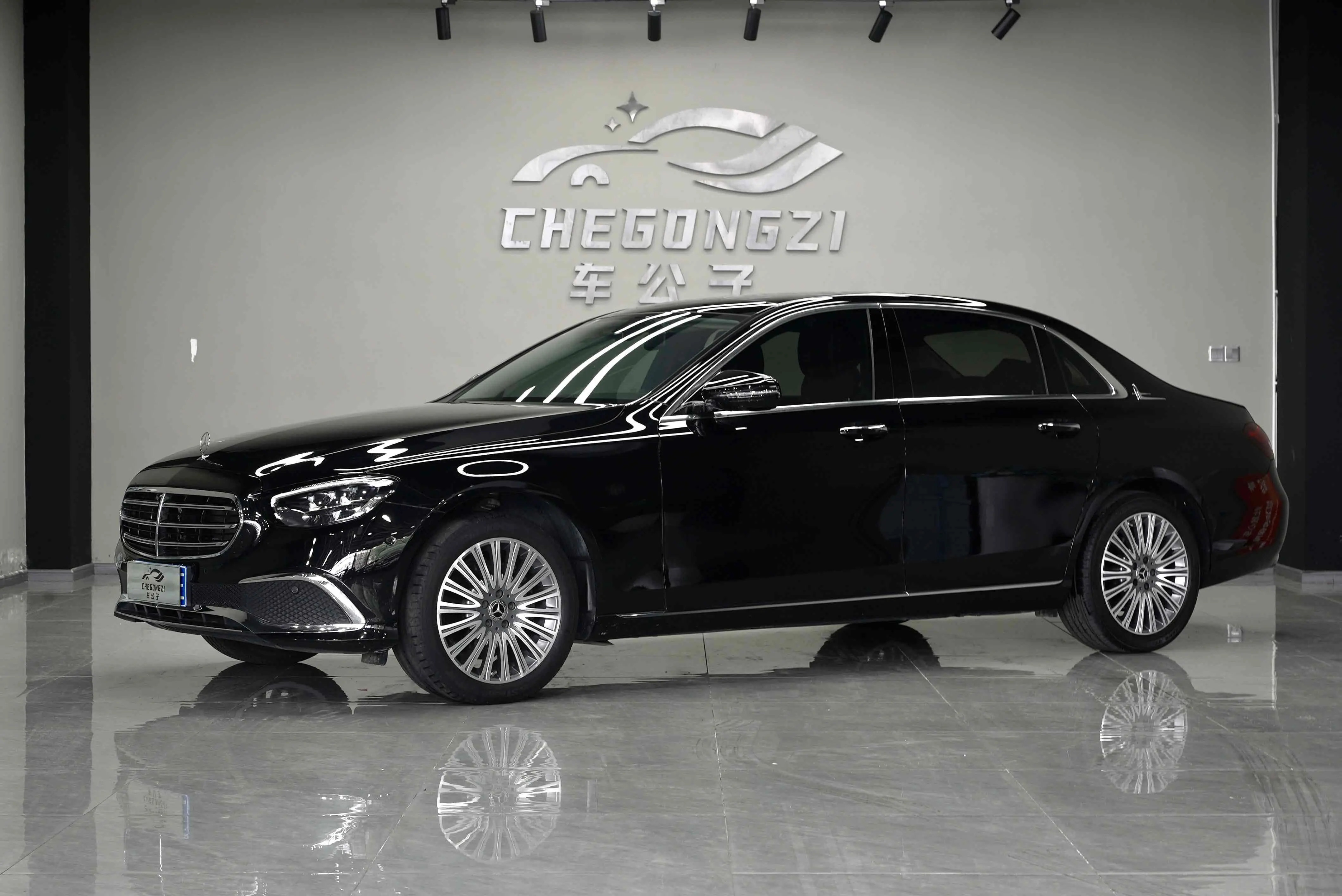 Mercedes-Benz E-Class  из Китая