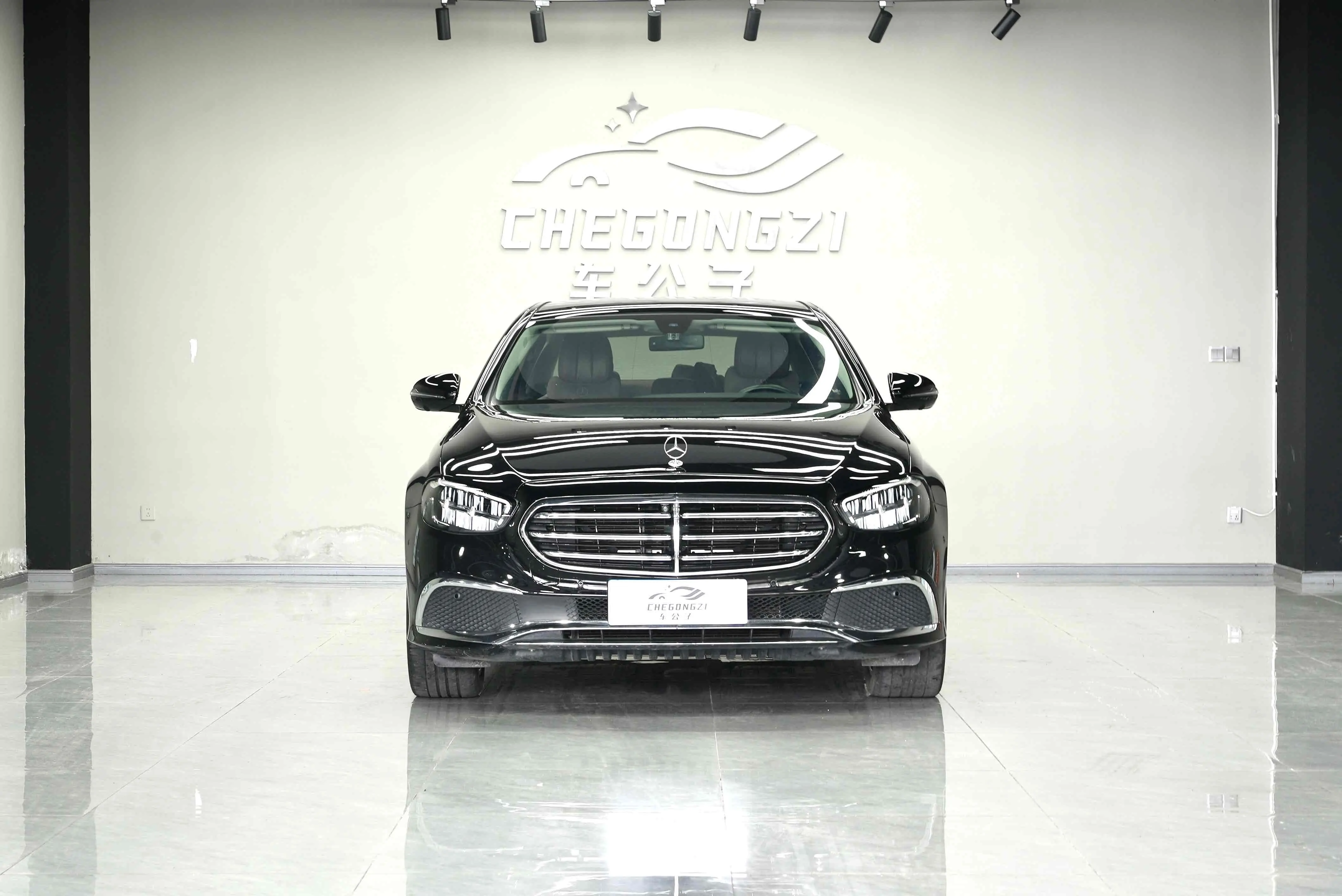 Mercedes-Benz E-Class  из Китая