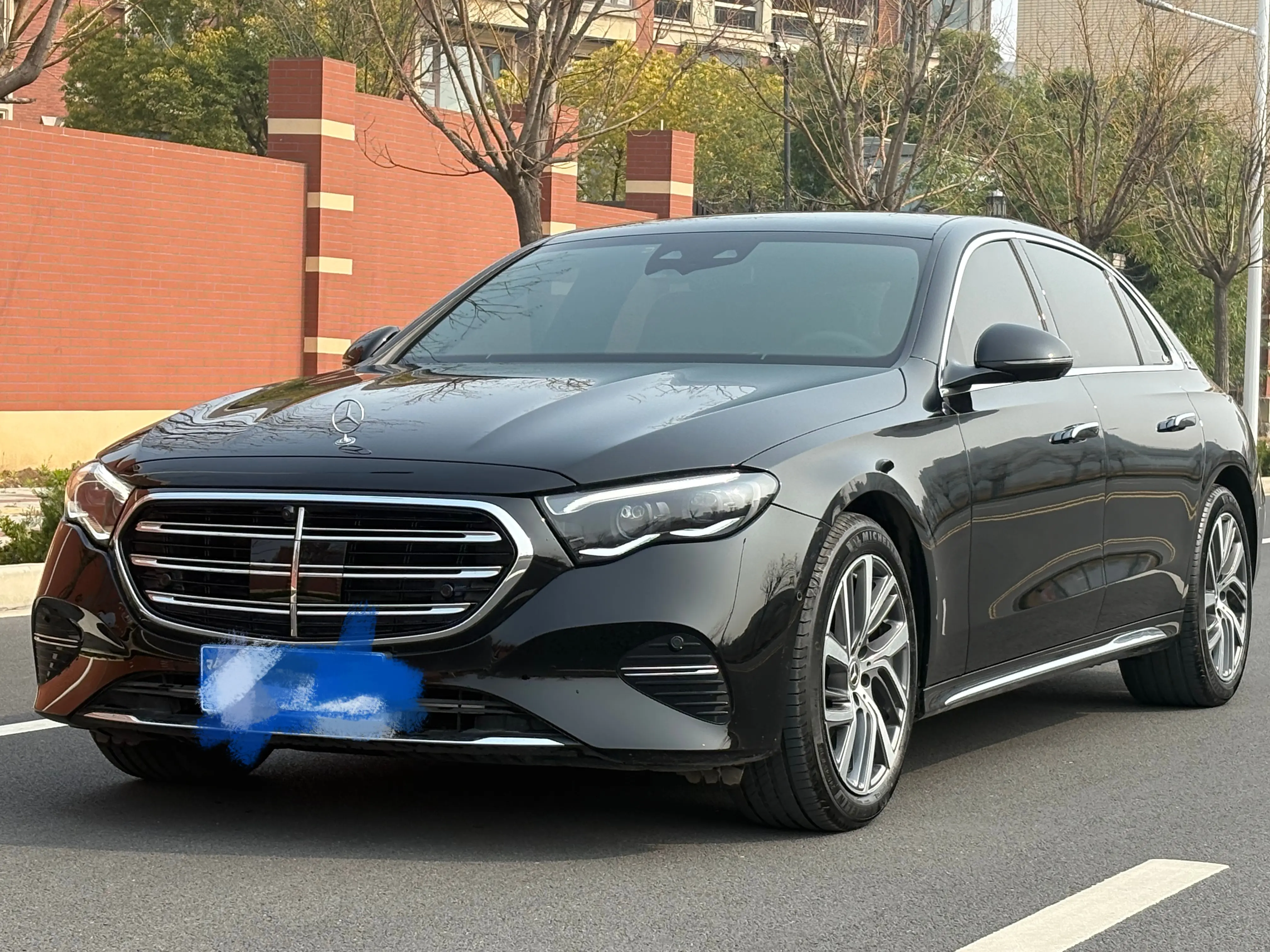 Mercedes-Benz E-Class  из Китая