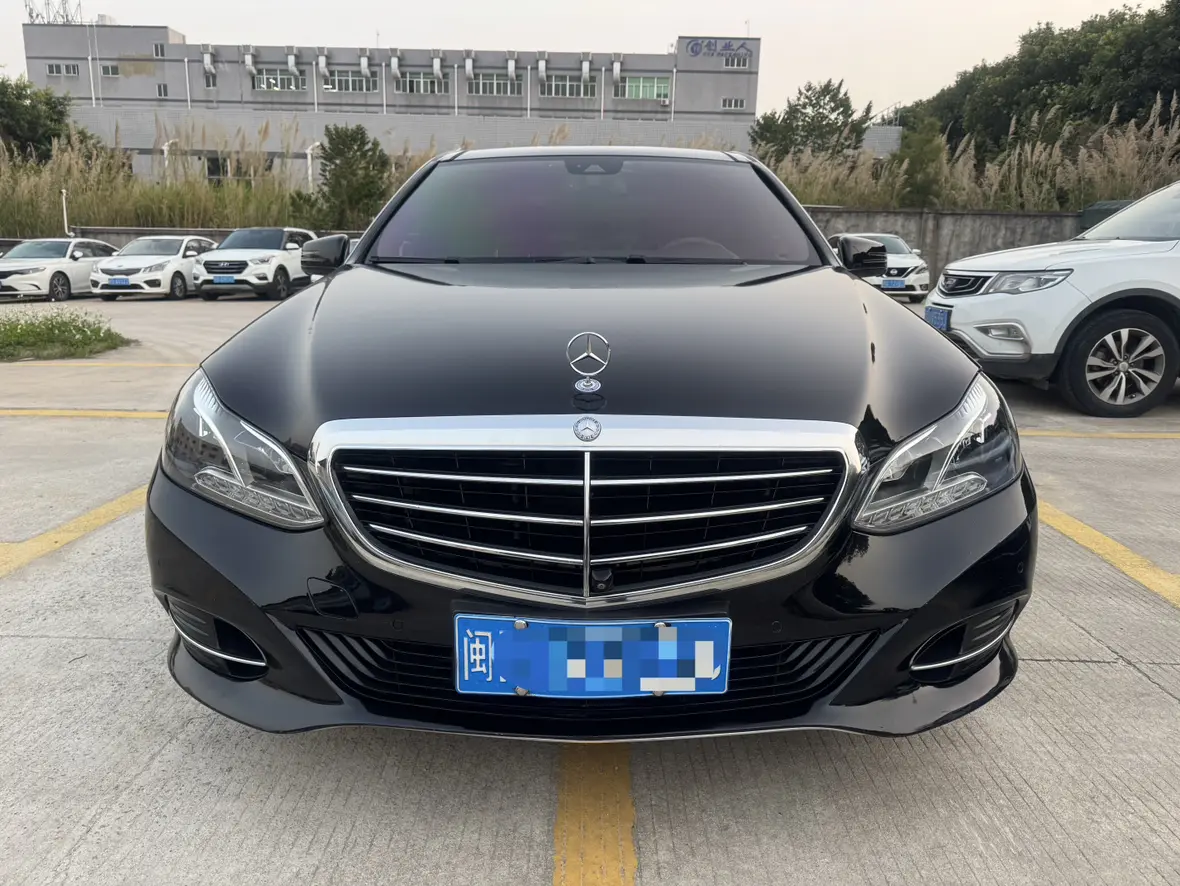 Mercedes-Benz E-Class  из Китая
