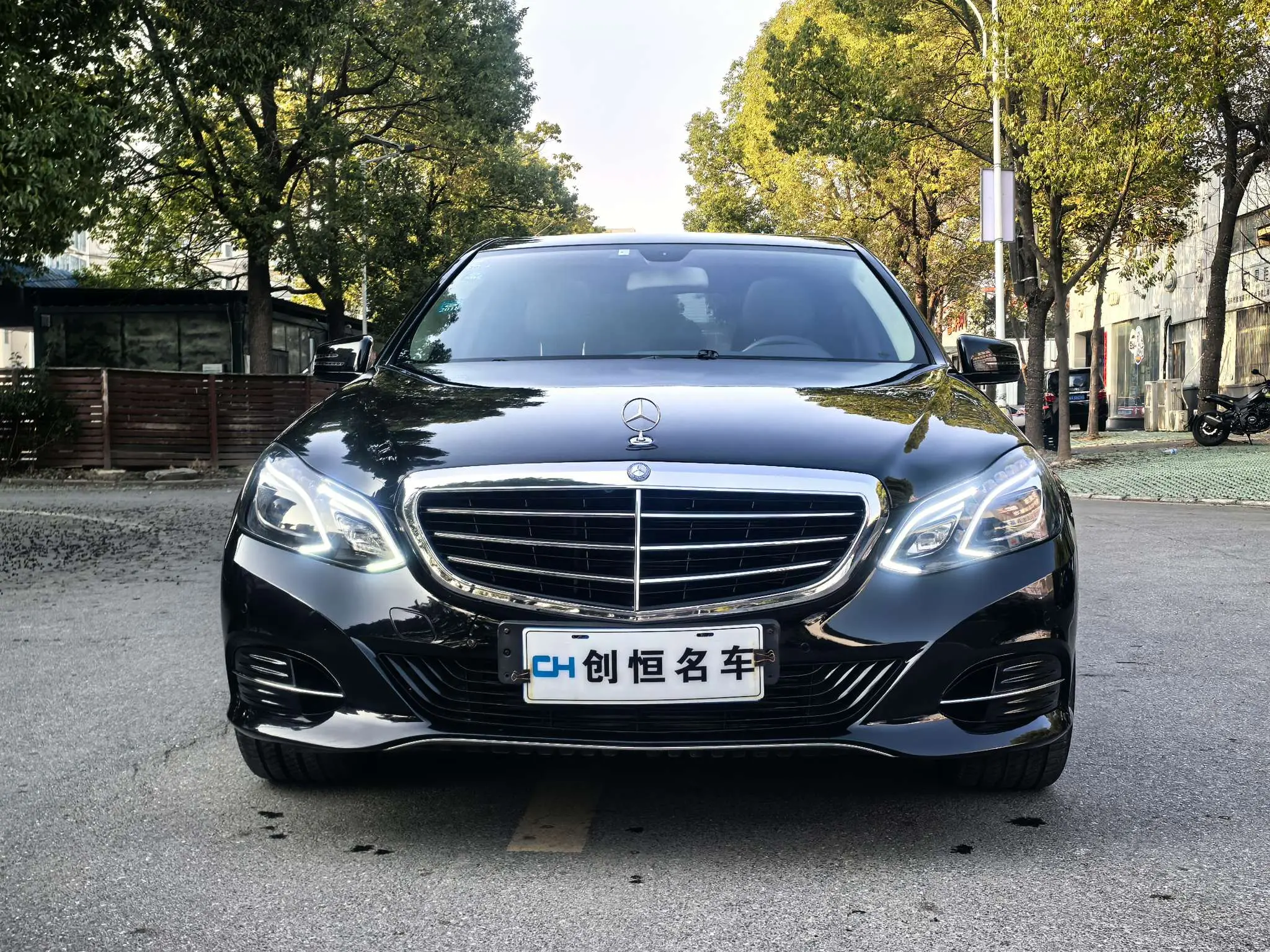 Mercedes-Benz E-Class  из Китая