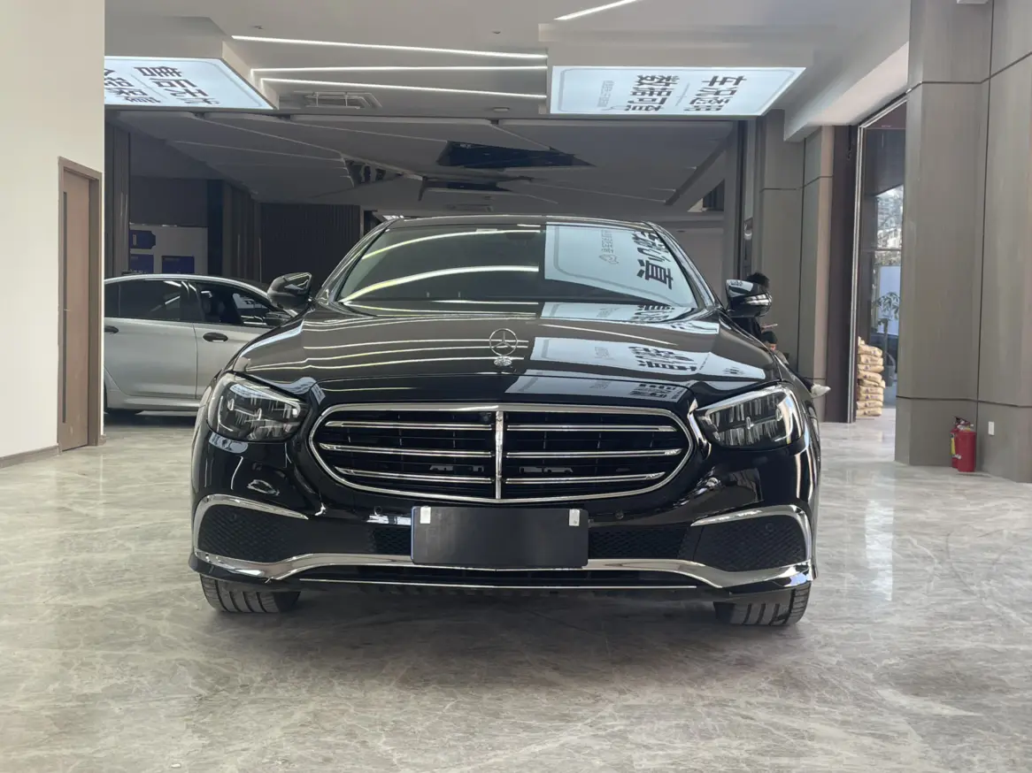 Mercedes-Benz E-Class  из Китая